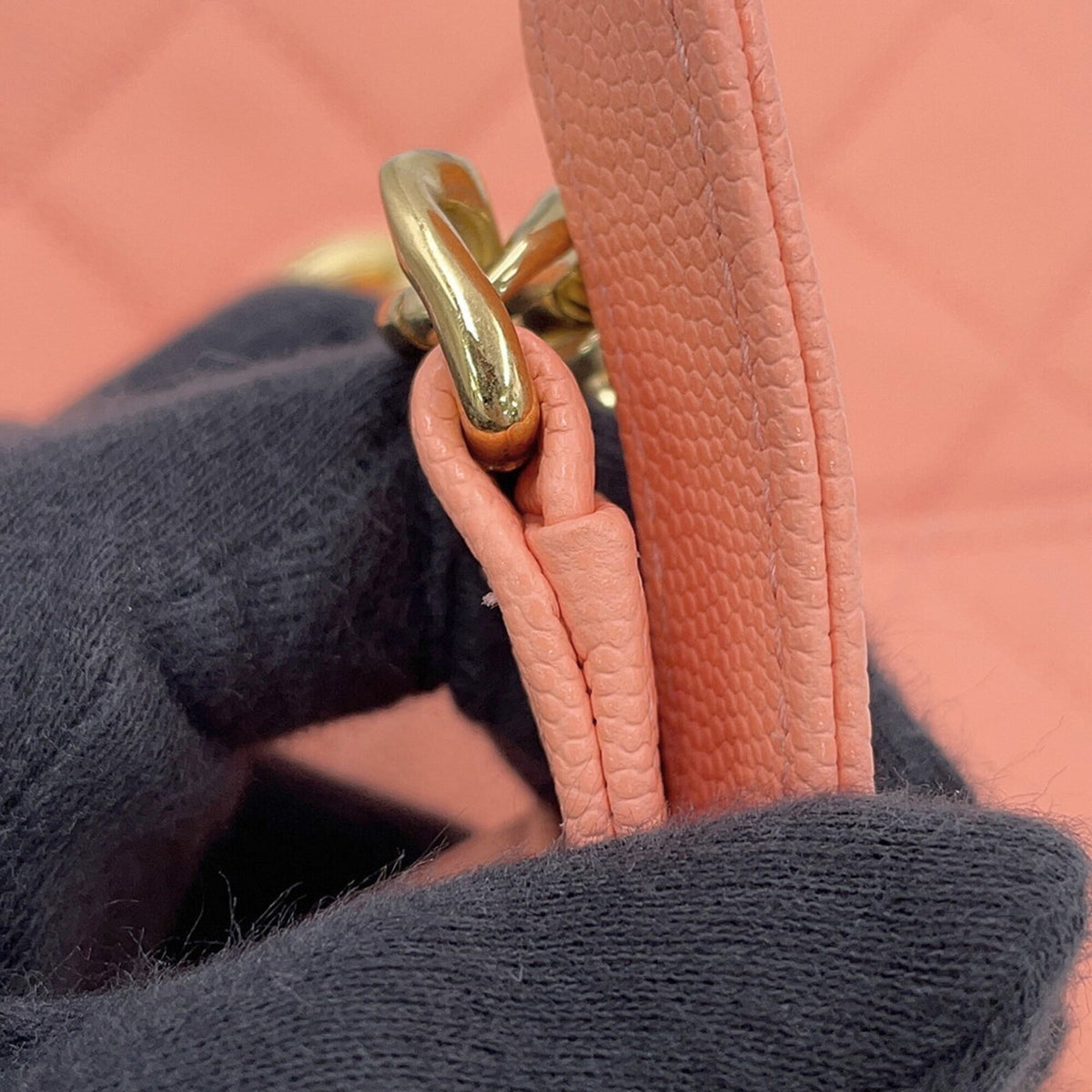 Chanel Matelasse Salmon Pink Grained Calfskin Handbag Shoulder Bag (Pre-Owned)