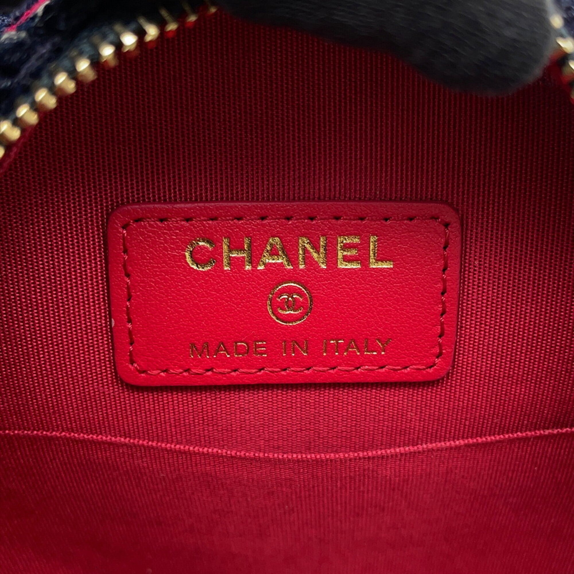 Chanel Matelasse Navy Pink White Tweed Shoulder Bag (Pre-Owned)