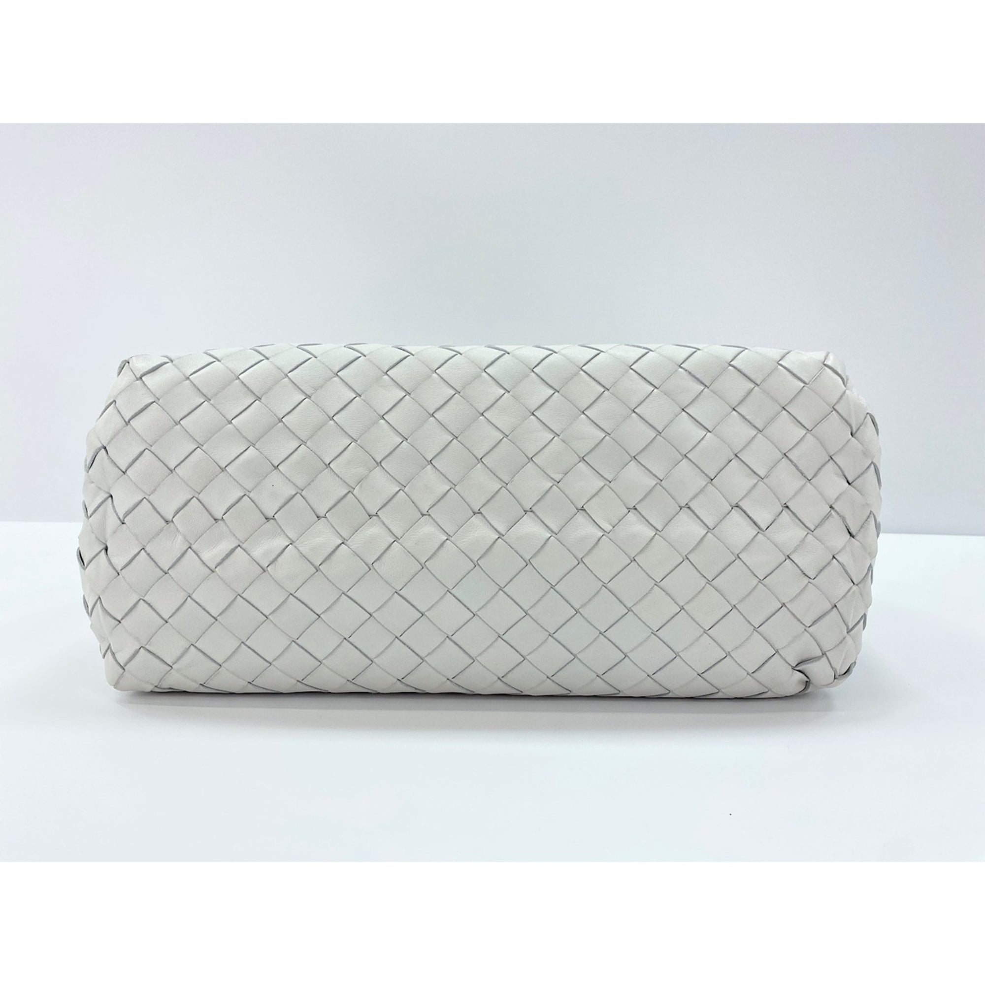 Bottega Veneta Intrecciato White Intrecciato Tote Bag (Pre-Owned)