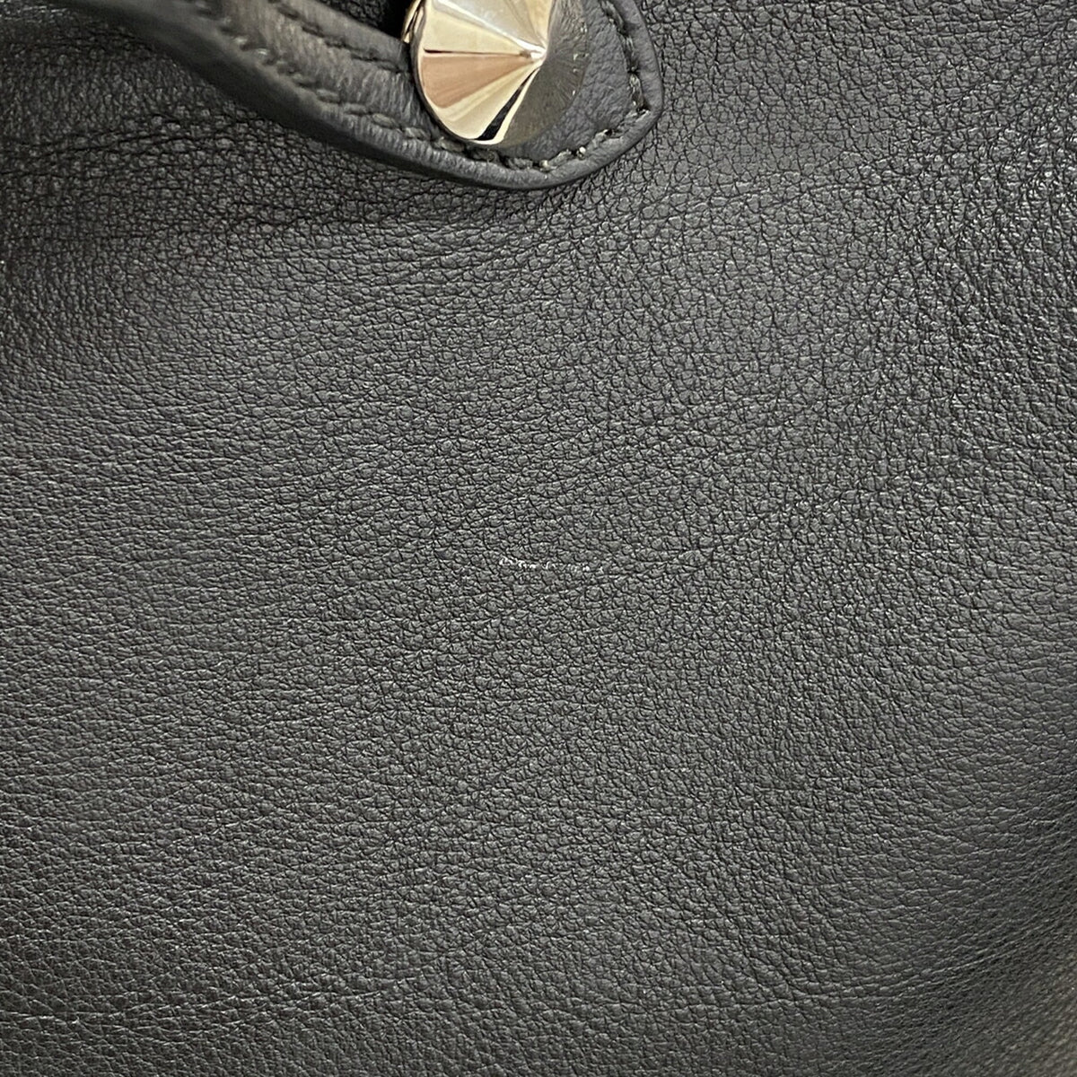 Fendi Black Leather Handbag (Pre-Owned)