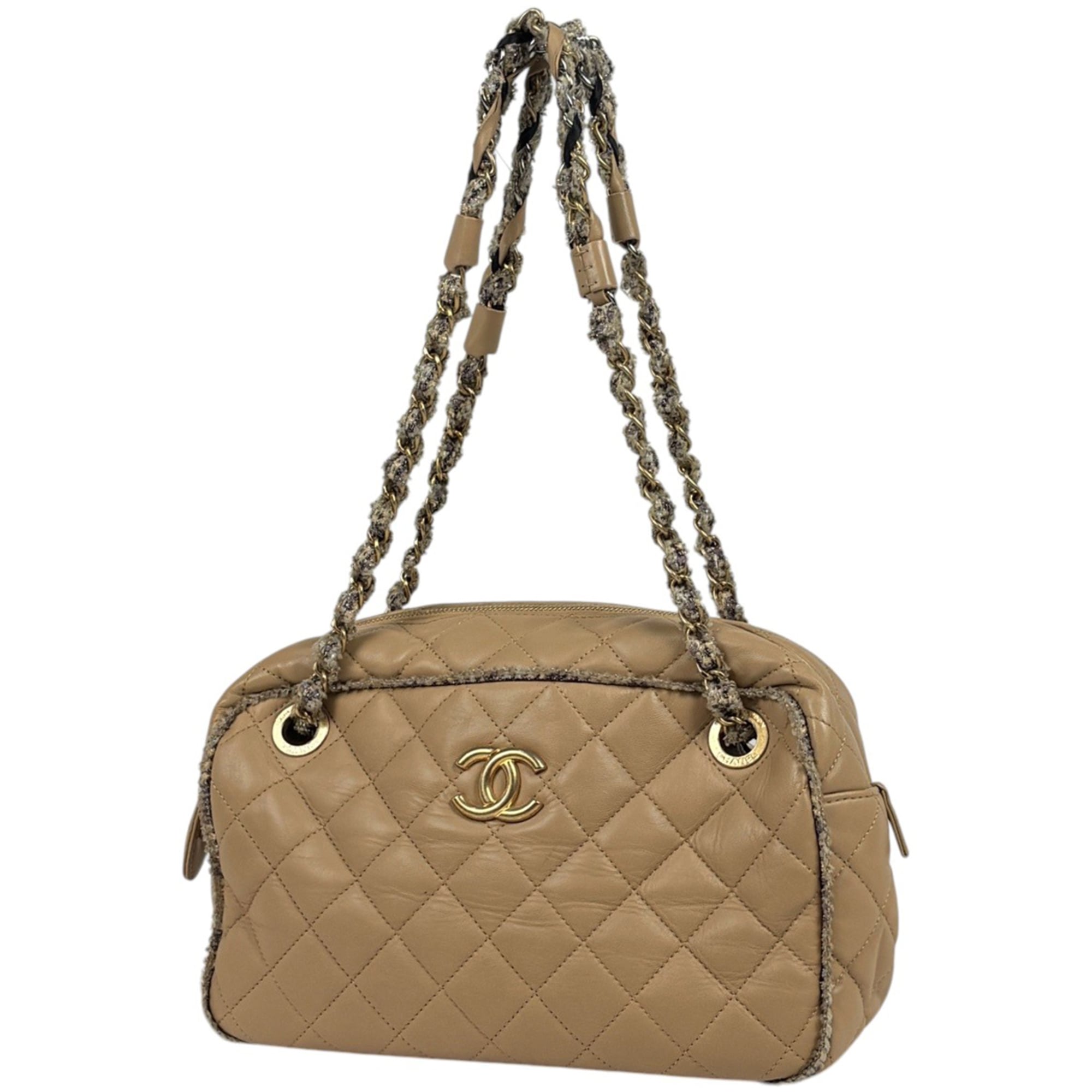 Chanel Matelasse Beige Leather Shoulder Bag (Pre-Owned)