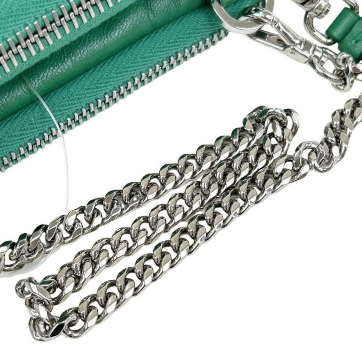 Prada Green Leather Shoulder Bag (Pre-Owned)