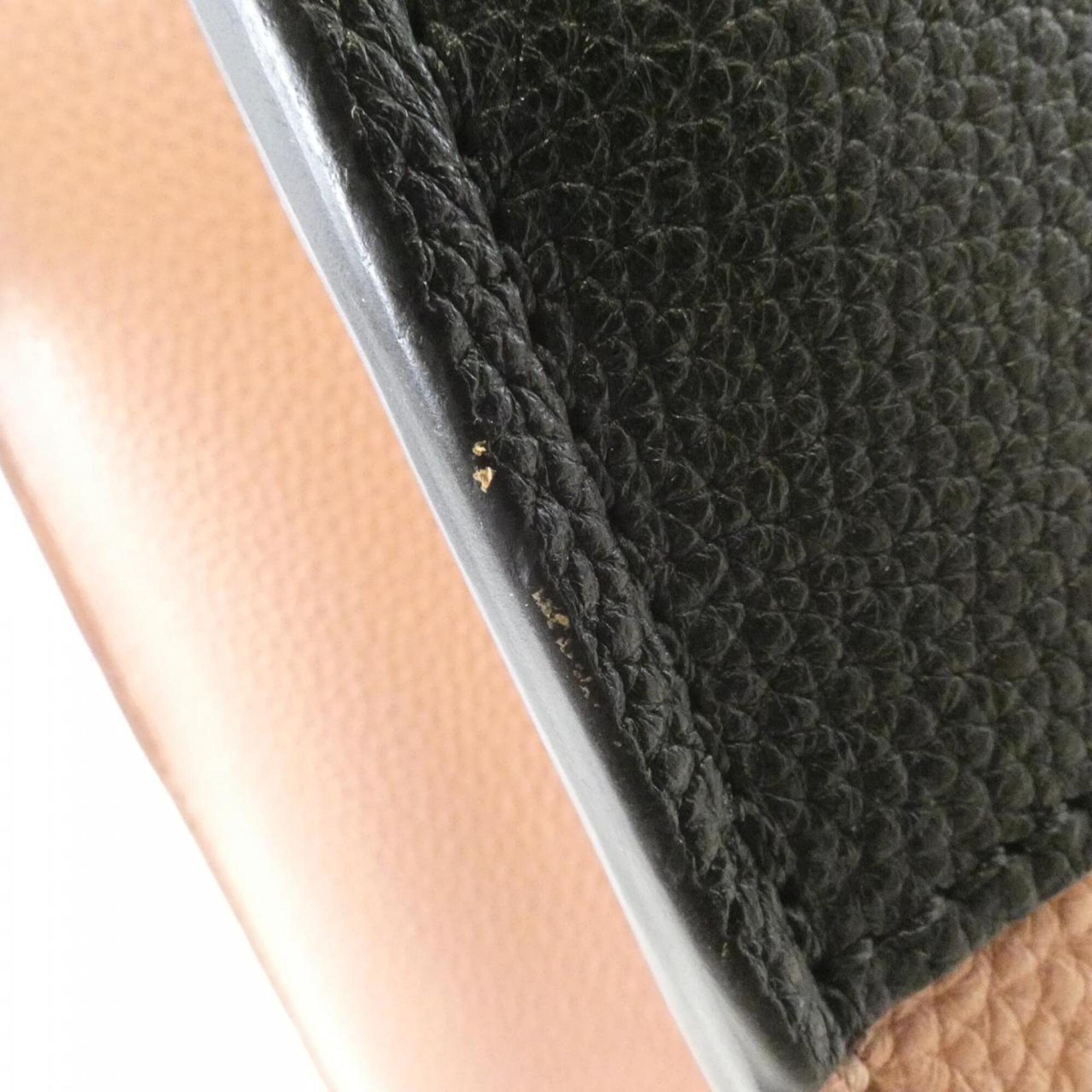 Louis Vuitton Magnolia Leather Handbag (Pre-Owned)
