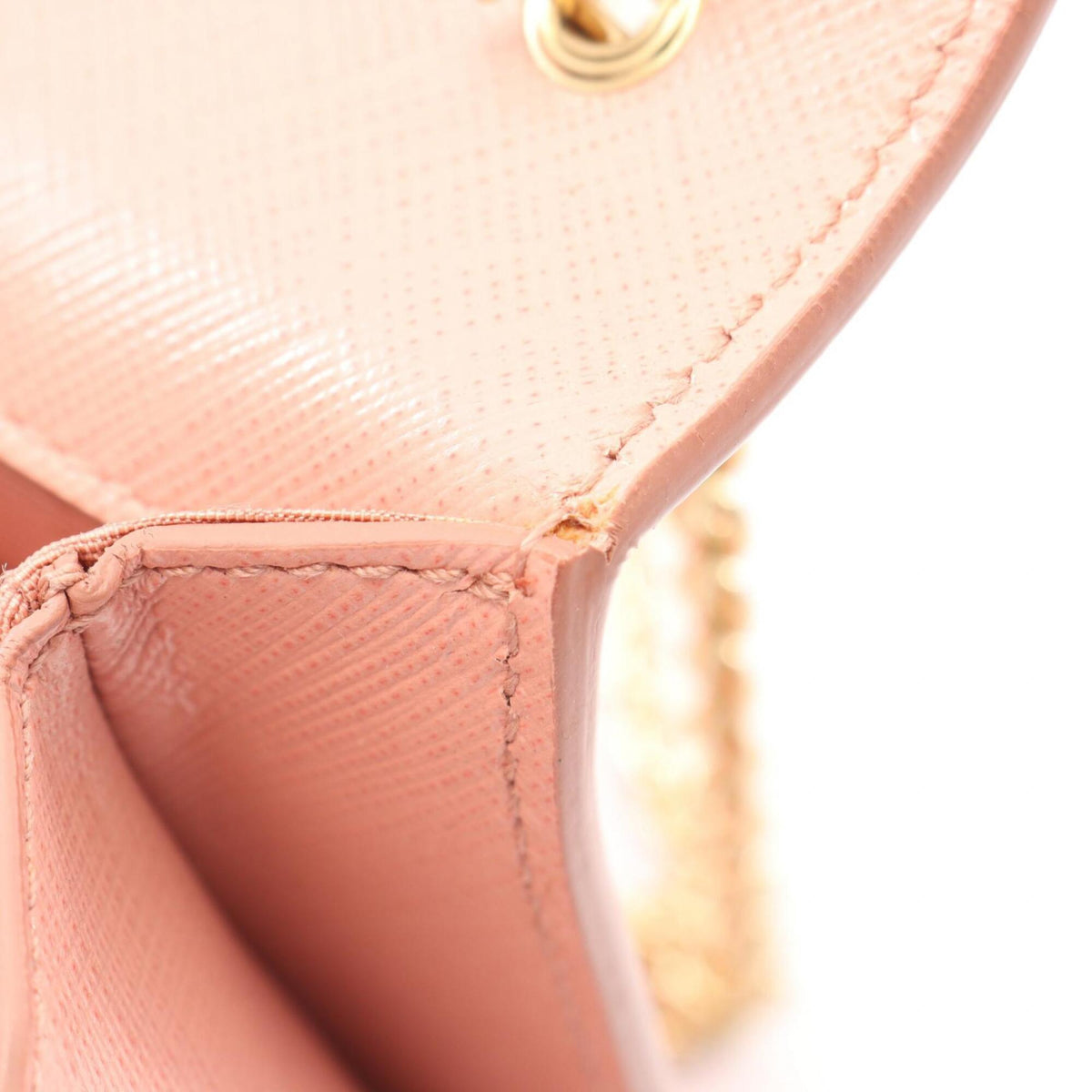 Salvatore Ferragamo Vara Pink Leather Handbag Pochette Shoulder Bag (Pre-Owned)