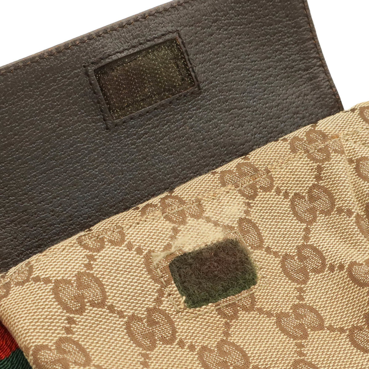 Gucci Gg Canvas Beige Dark Brown Green Khaki Red Color Canvas Leather Pouch Sling Bag (Pre-Owned)