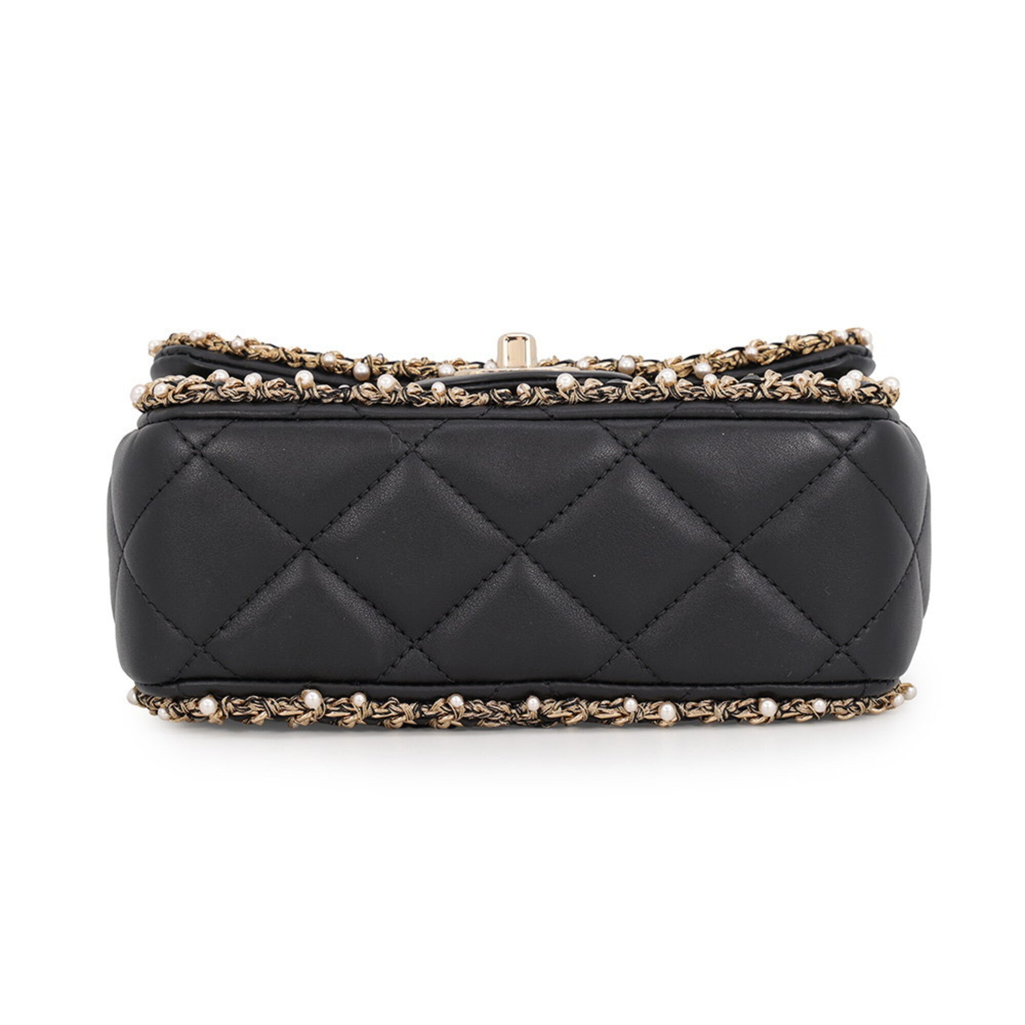 Chanel Matelasse Black Leather Handbag Shoulder Bag (Pre-Owned)