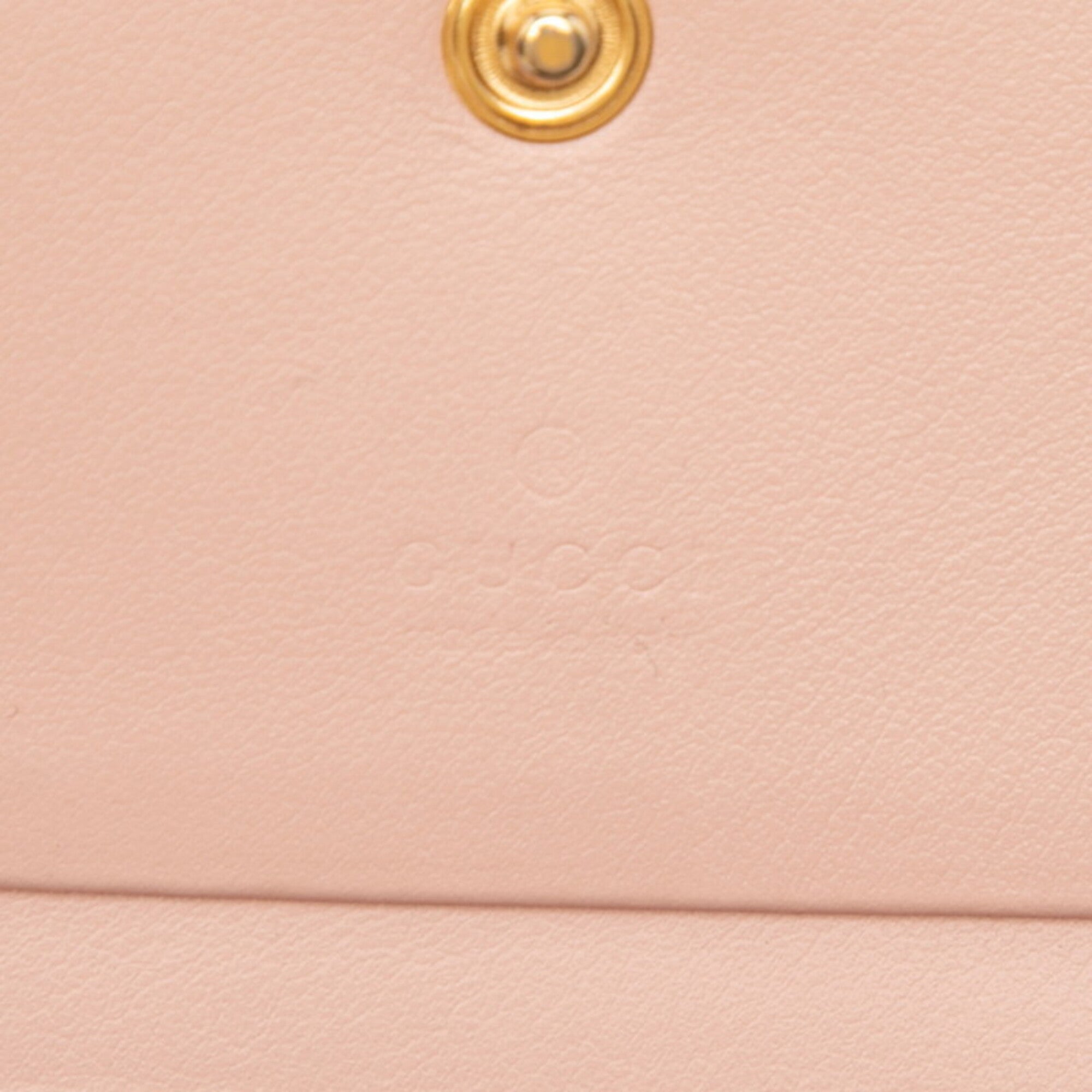 Gucci Pink Leather Wallet (Bi-Fold) (Pre-Owned)