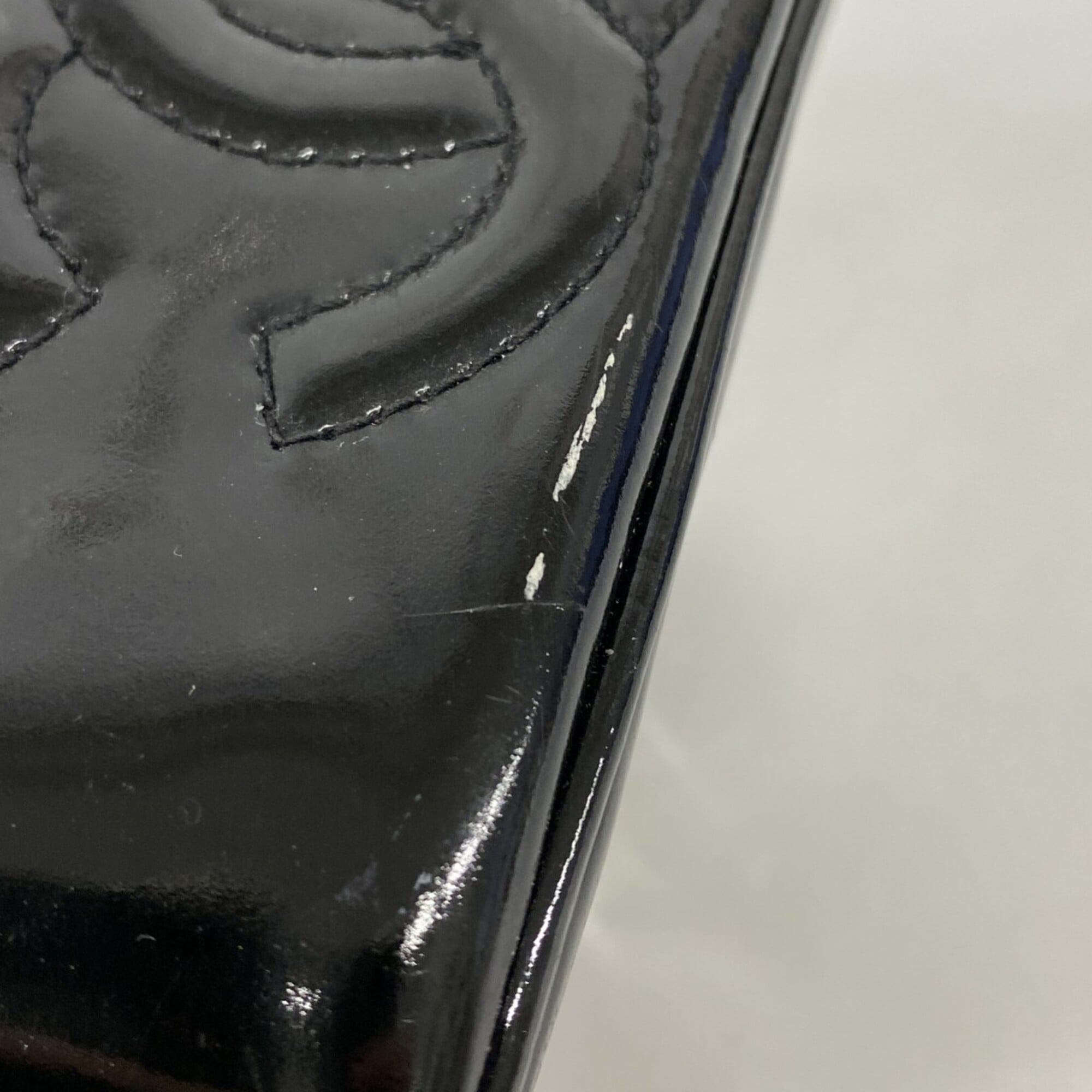 Chanel Black Patent Leather Vanity Bag (Pre-Owned)