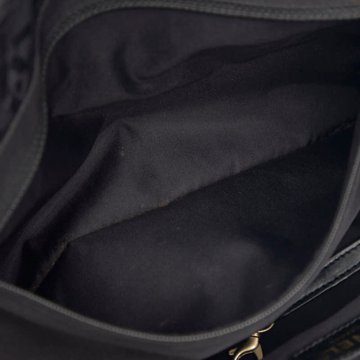 Chanel Black Nylon Leather Handbag (Pre-Owned)