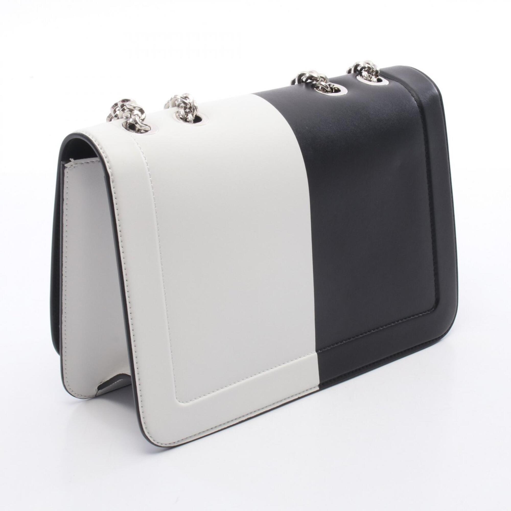 Salvatore Ferragamo Black White Leather Handbag Shoulder Bag (Pre-Owned)