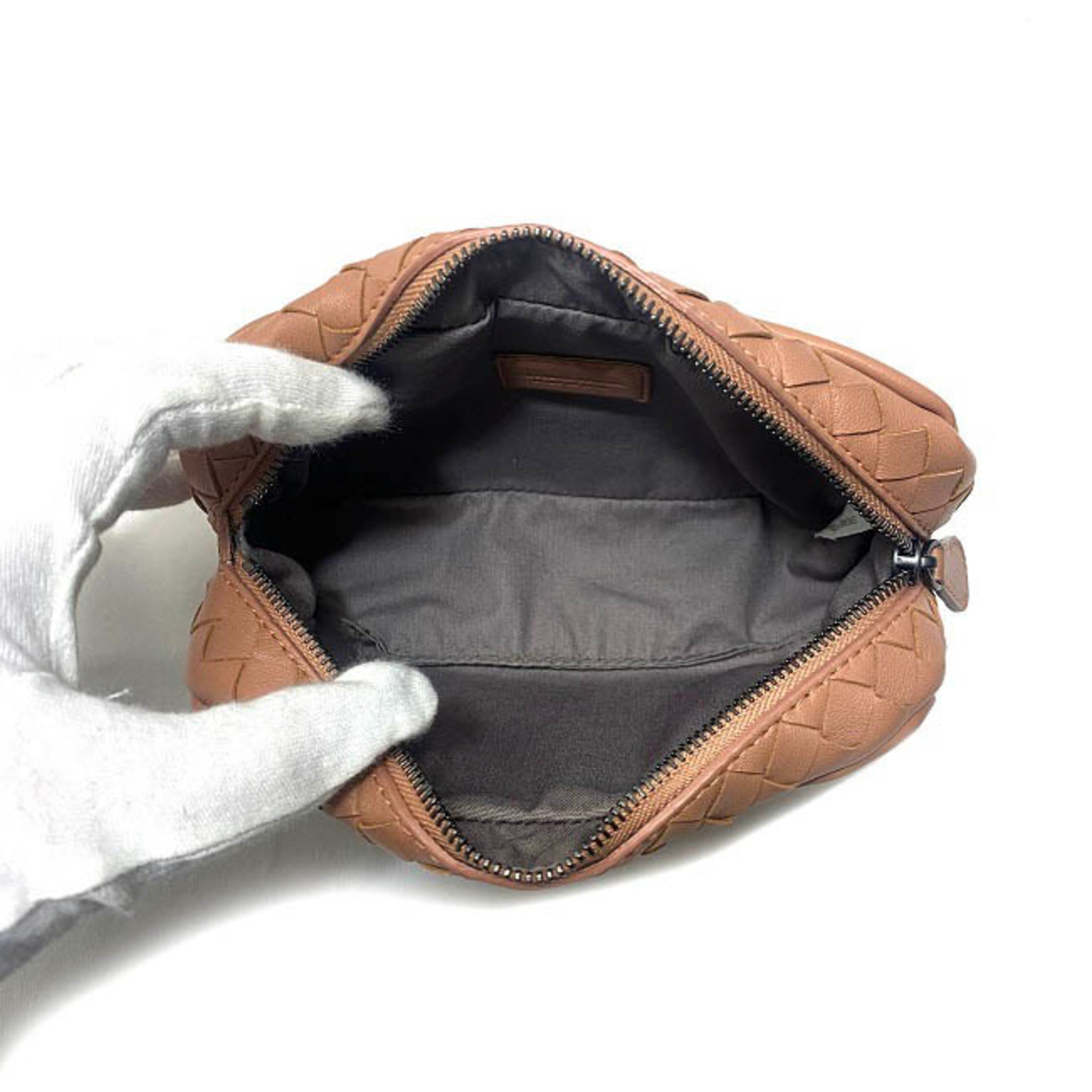 Bottega Veneta Intrecciato Pink Beige Leather Pouch (Pre-Owned)