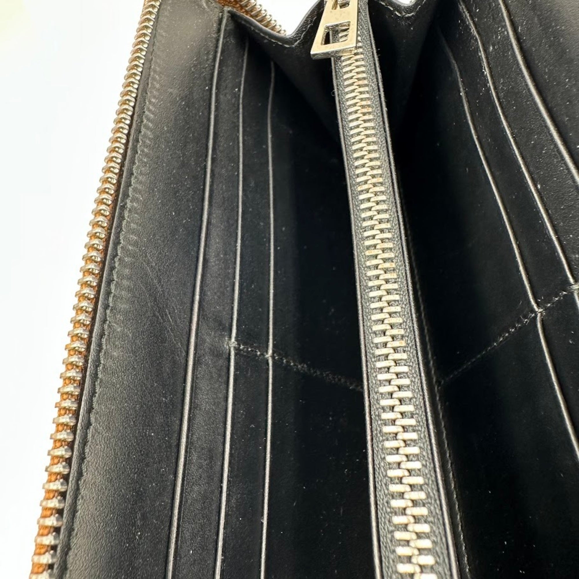 Loewe Brown Leather Long Wallet (Bi-Fold) (Pre-Owned)