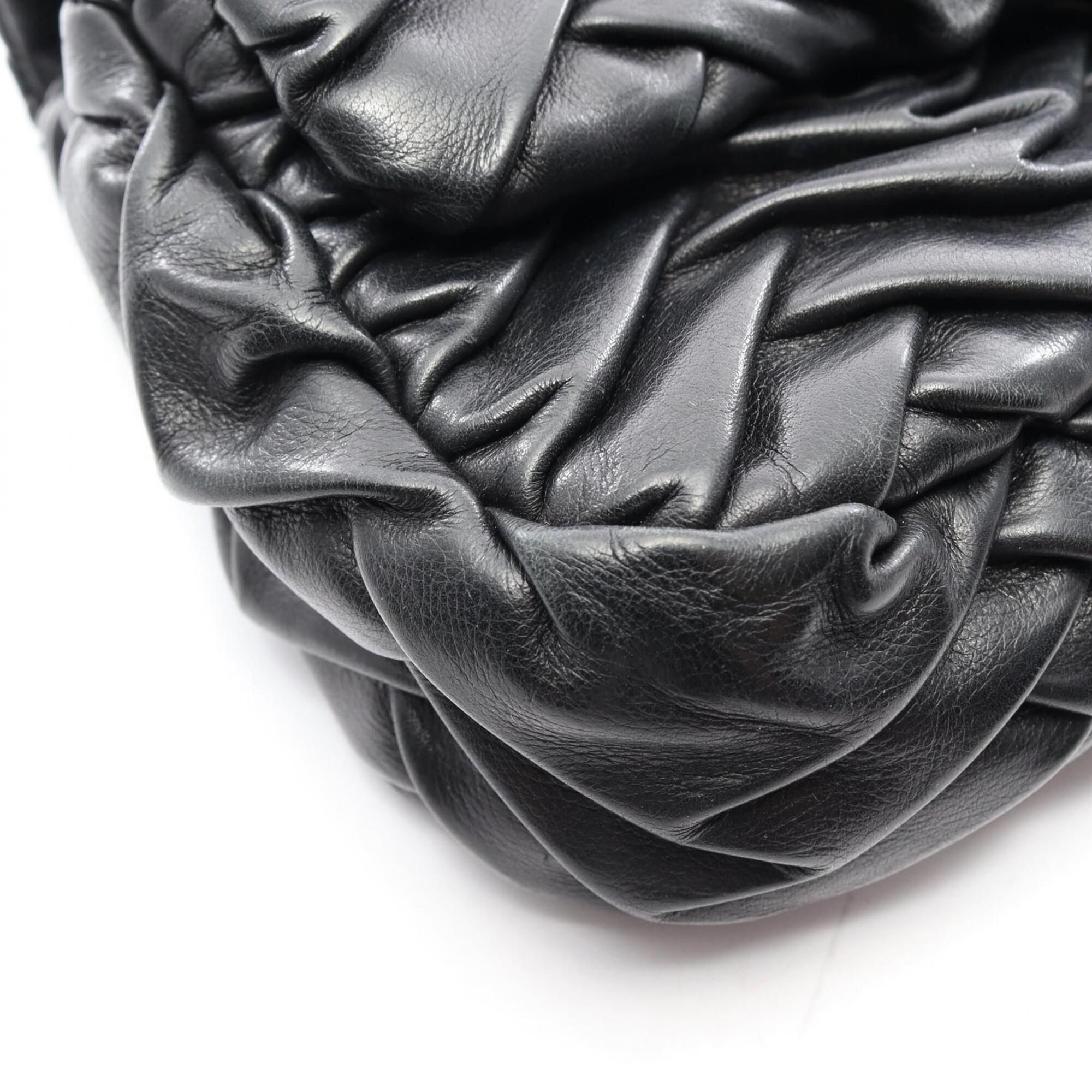 Chanel Black Leather Handbag Shoulder Bag (Pre-Owned)