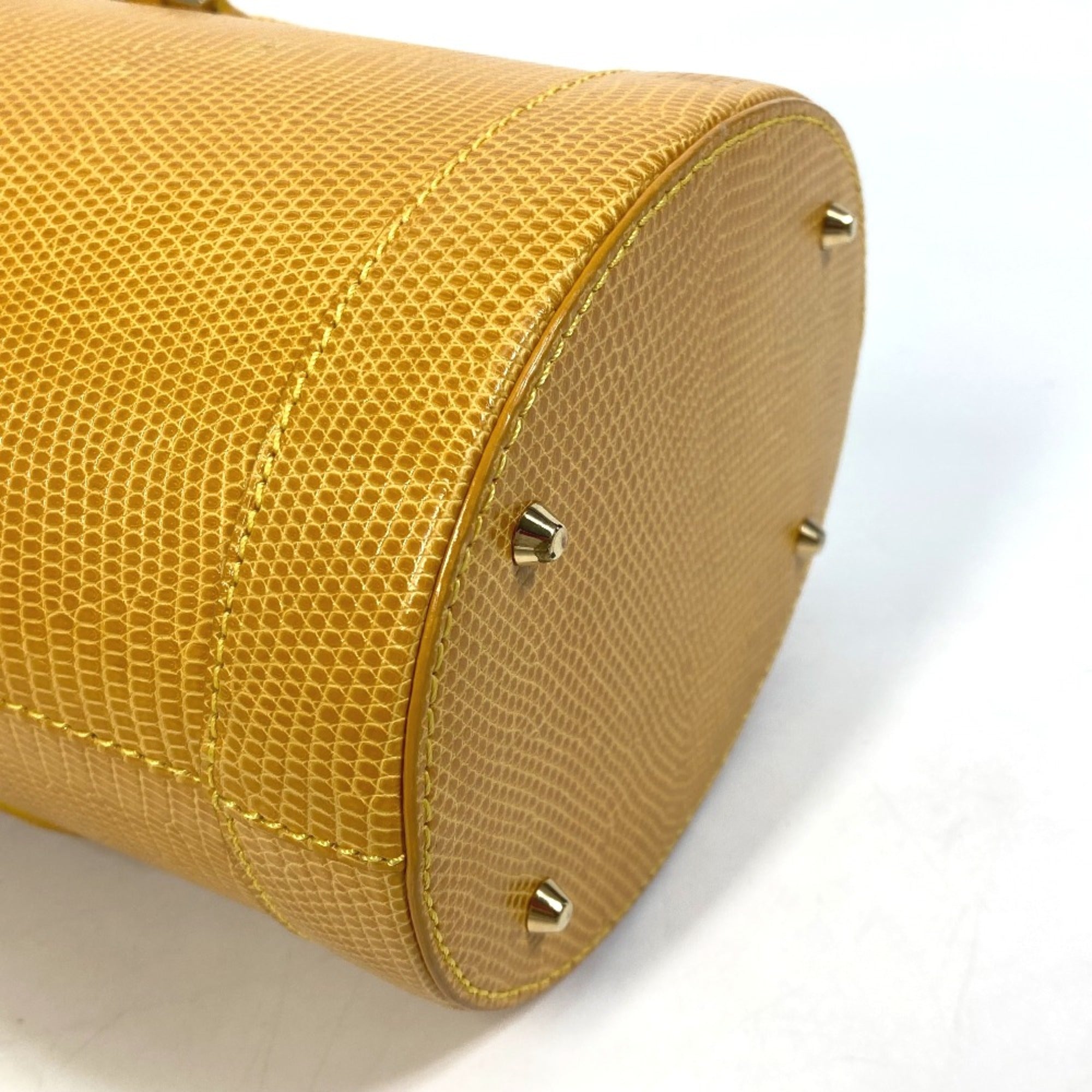 Louis Vuitton Yellow Other Handbag (Pre-Owned)