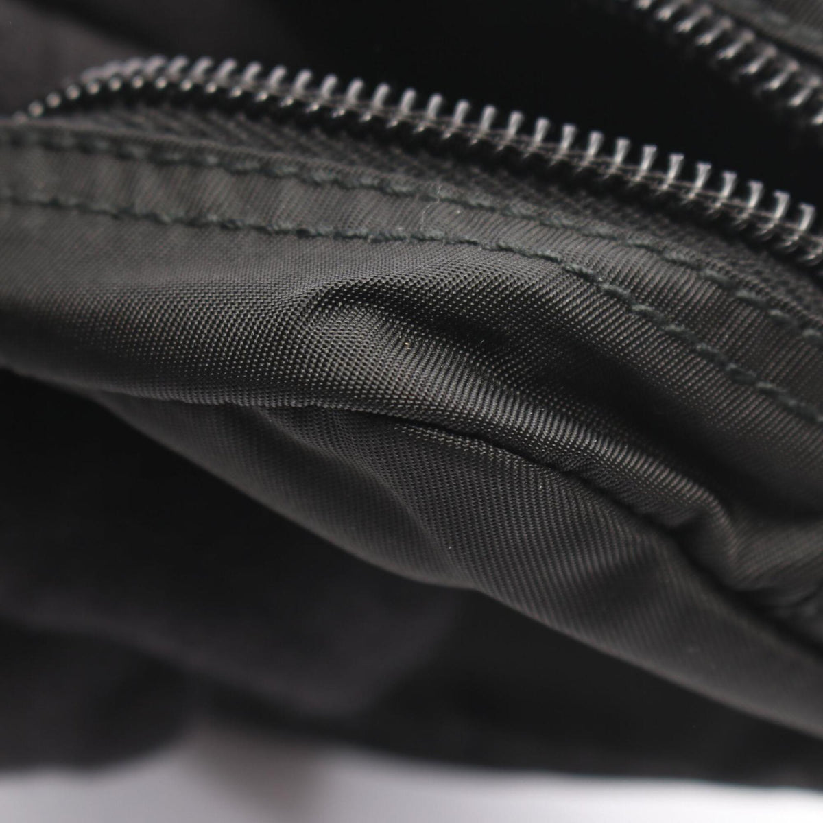 Prada Black Nylon Handbag Pouch (Pre-Owned)