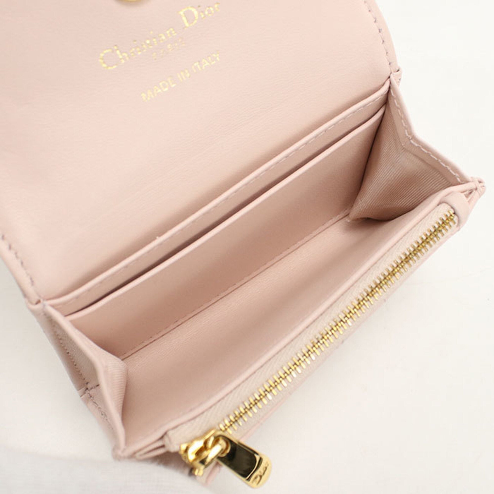 Christian Dior Pink Leather Wallet (Bi-Fold) (Pre-Owned)