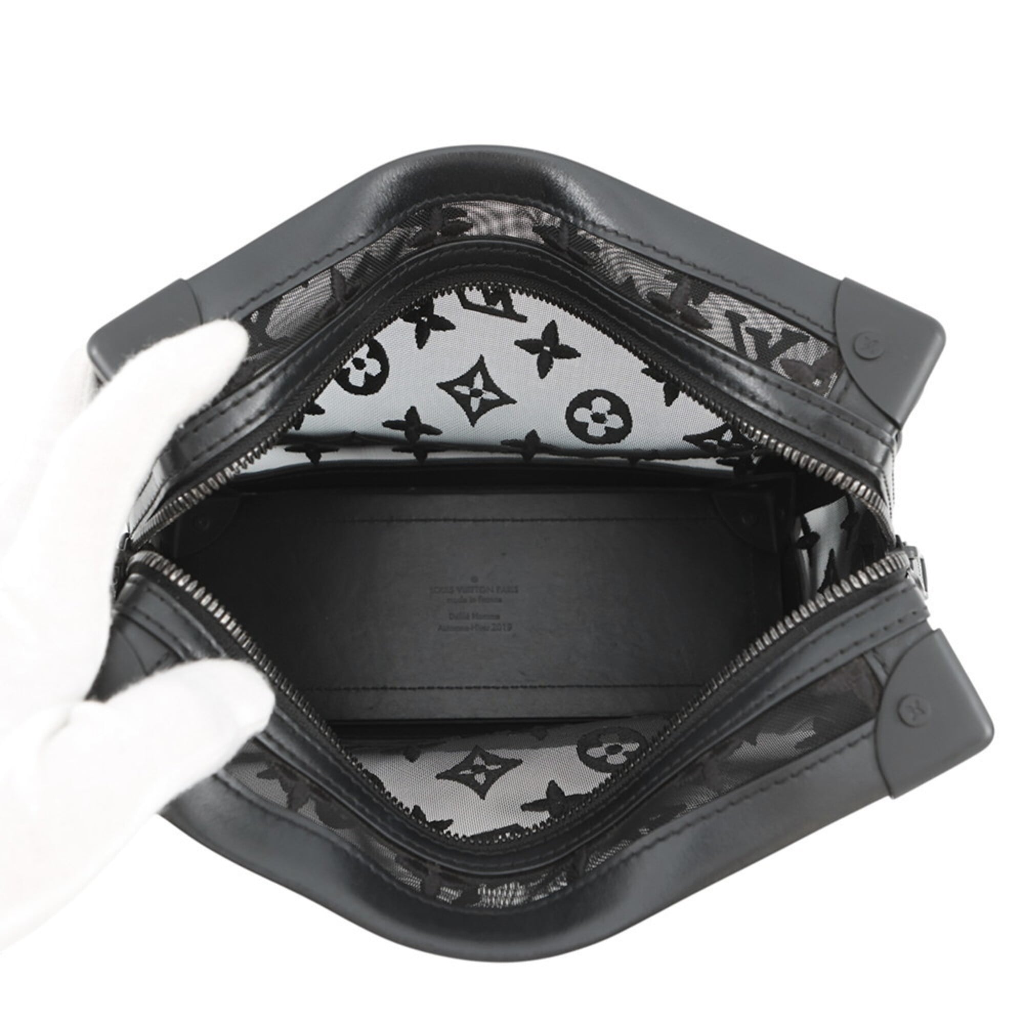 Louis Vuitton Black Monogram Noir Monogram Handbag Shoulder Bag (Pre-Owned)