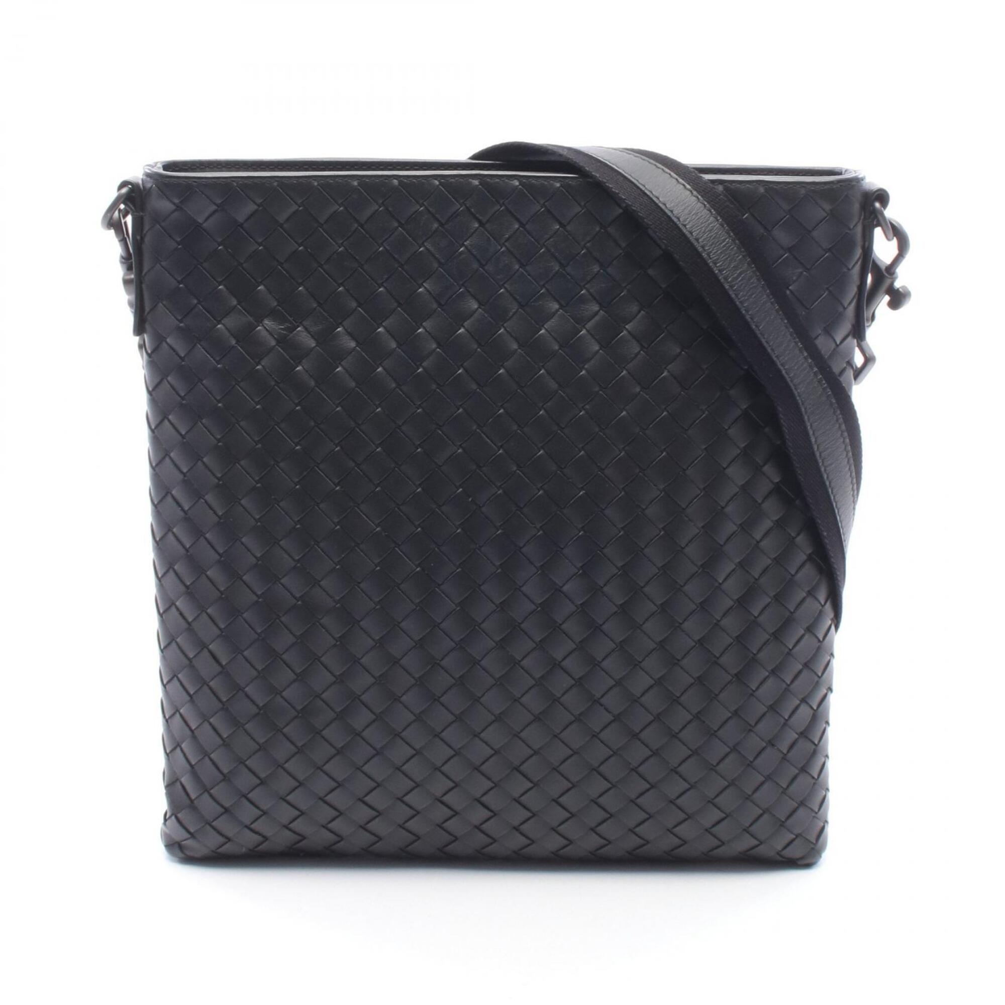 Bottega Veneta Black Leather Handbag Shoulder Bag (Pre-Owned)