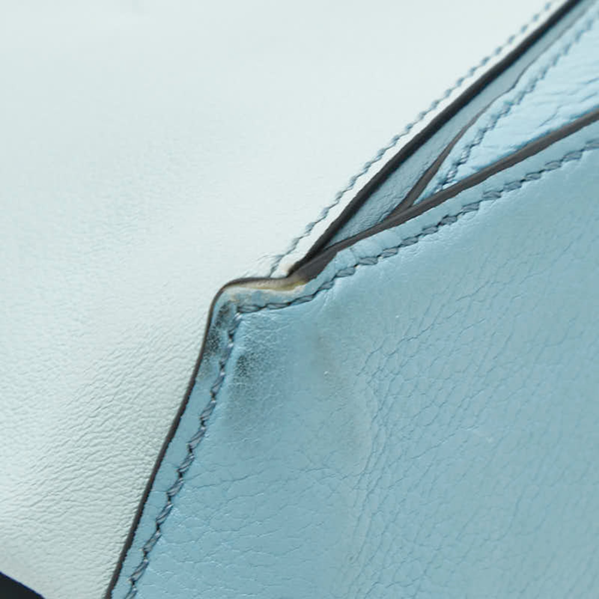 Loewe Blue Leather Shoulder Bag (Pre-Owned)