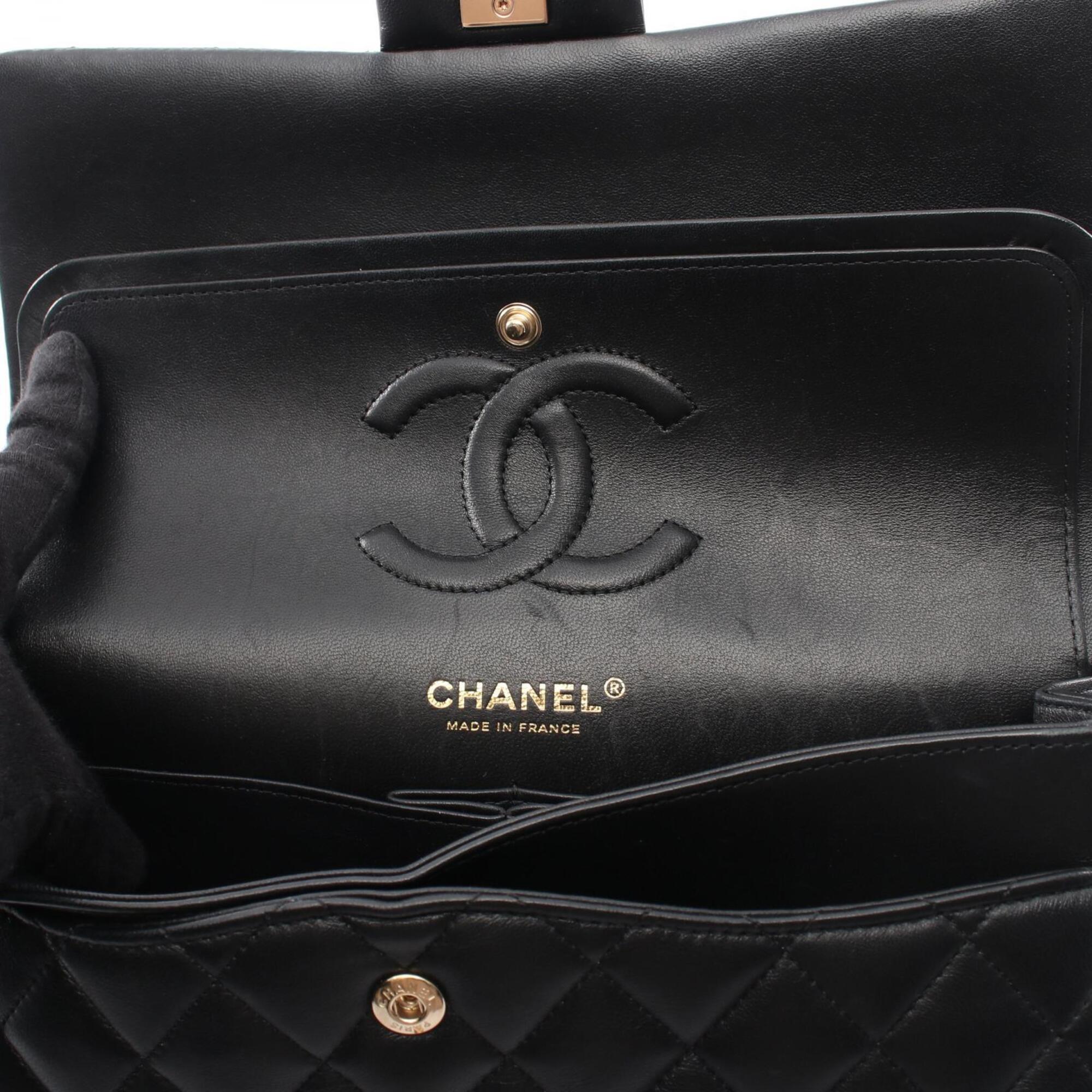 Chanel Black Leather Handbag Shoulder Bag (Pre-Owned)