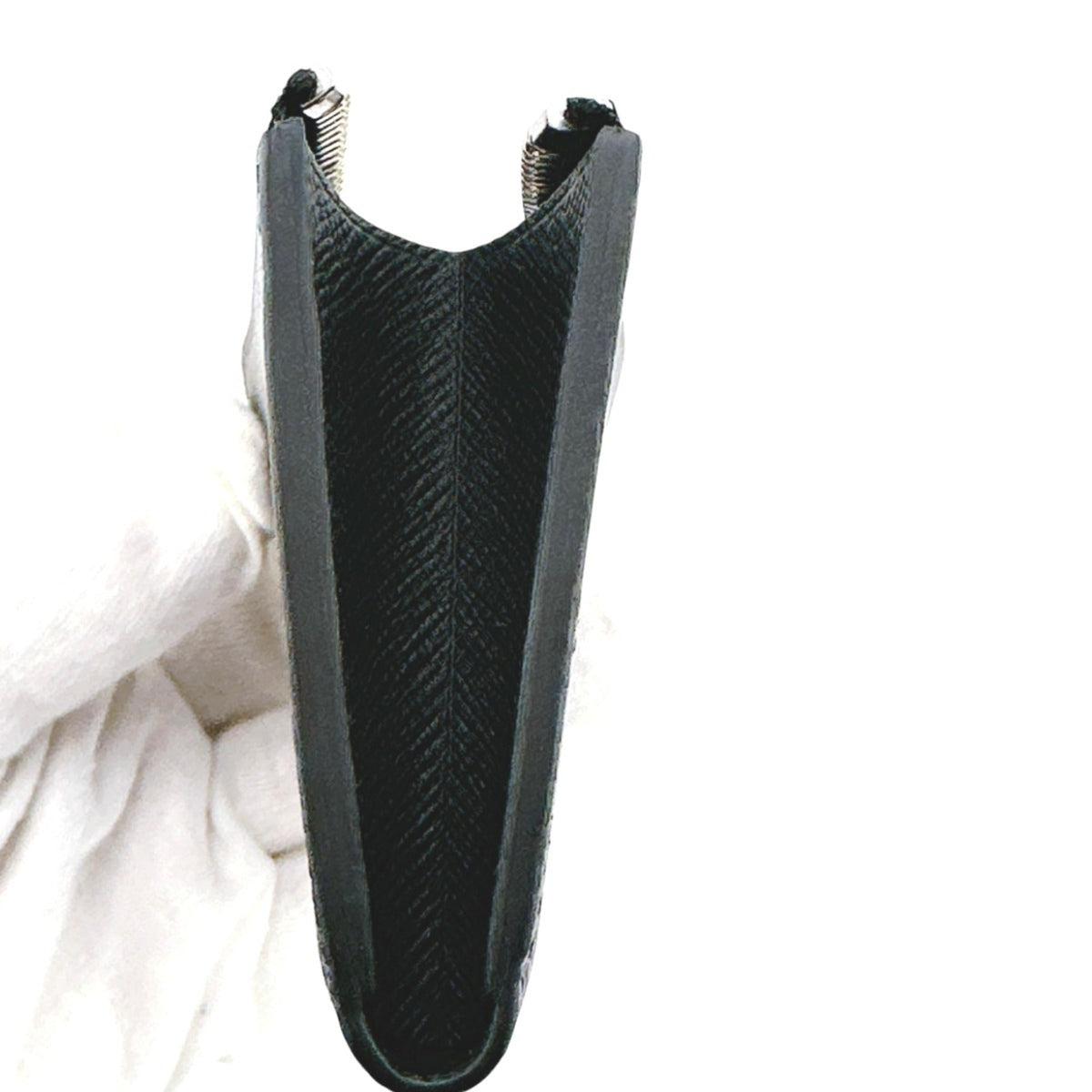 Louis Vuitton Taiga Ardoise Black Taiga Leather Coin Purse/Coin Case (Pre-Owned)