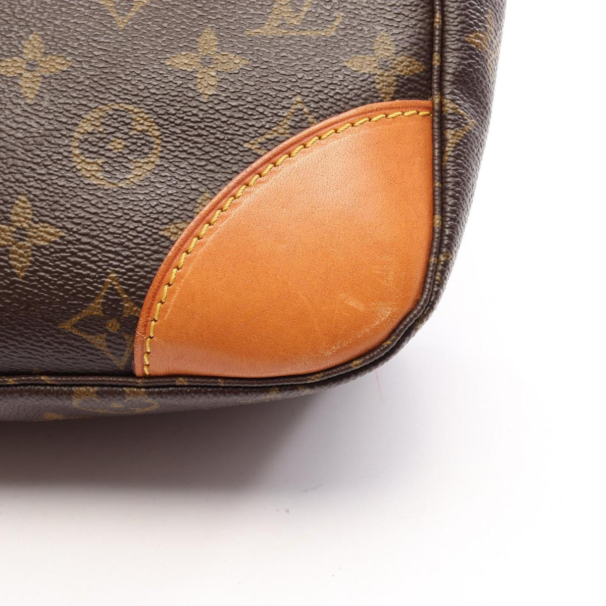 Louis Vuitton Brown Coated Canvas Leather Handbag Shoulder Bag (Pre-Owned)
