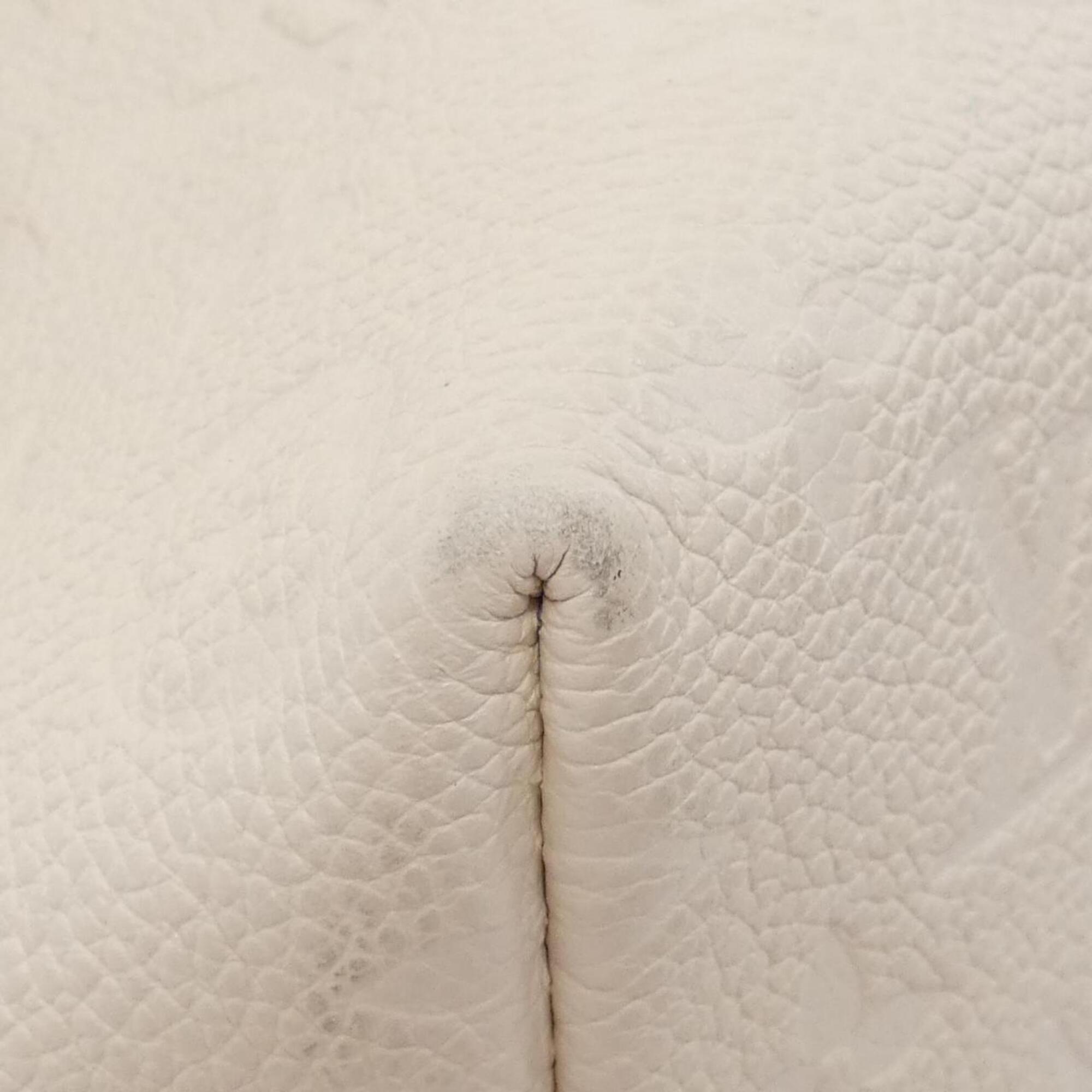 Louis Vuitton Cream Leather Backpack (Pre-Owned)
