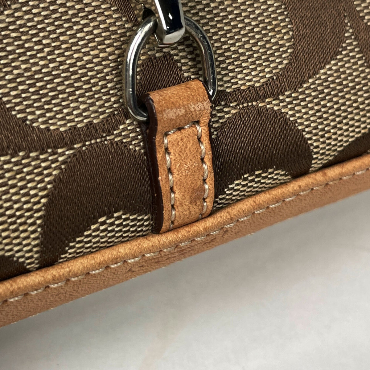 Coach Signature Beige Brown Canvas Leather Shoulder Bag (Pre-Owned)