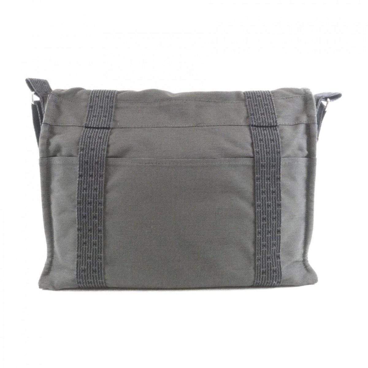 Hermes Black Canvas Shoulder Bag (Pre-Owned)