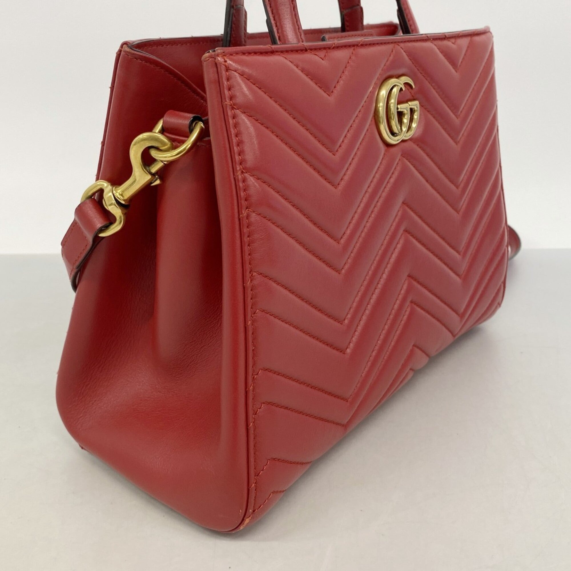Gucci Red Color Leather Handbag (Pre-Owned)
