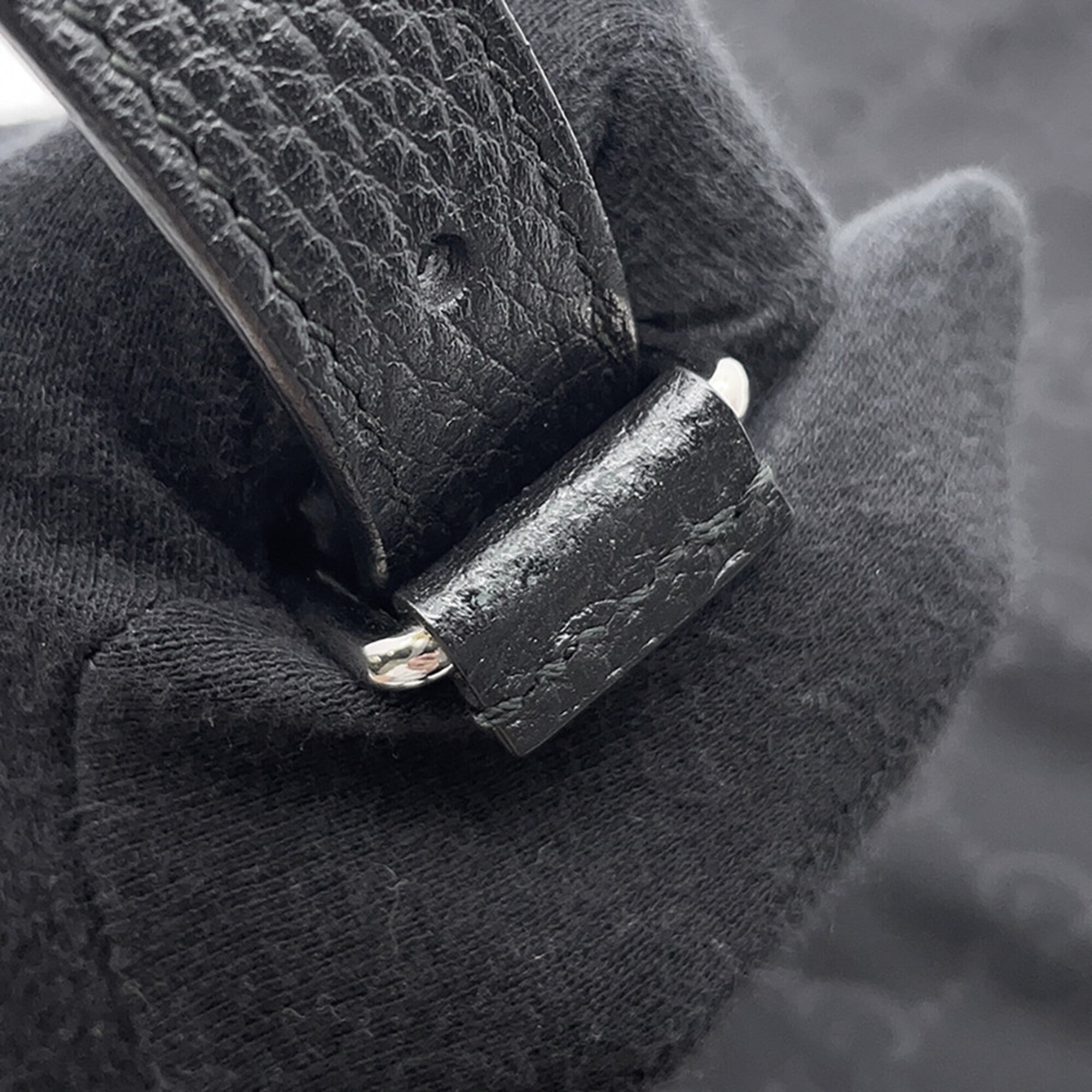 Gucci Black Nylon Handbag Shoulder Bag (Pre-Owned)