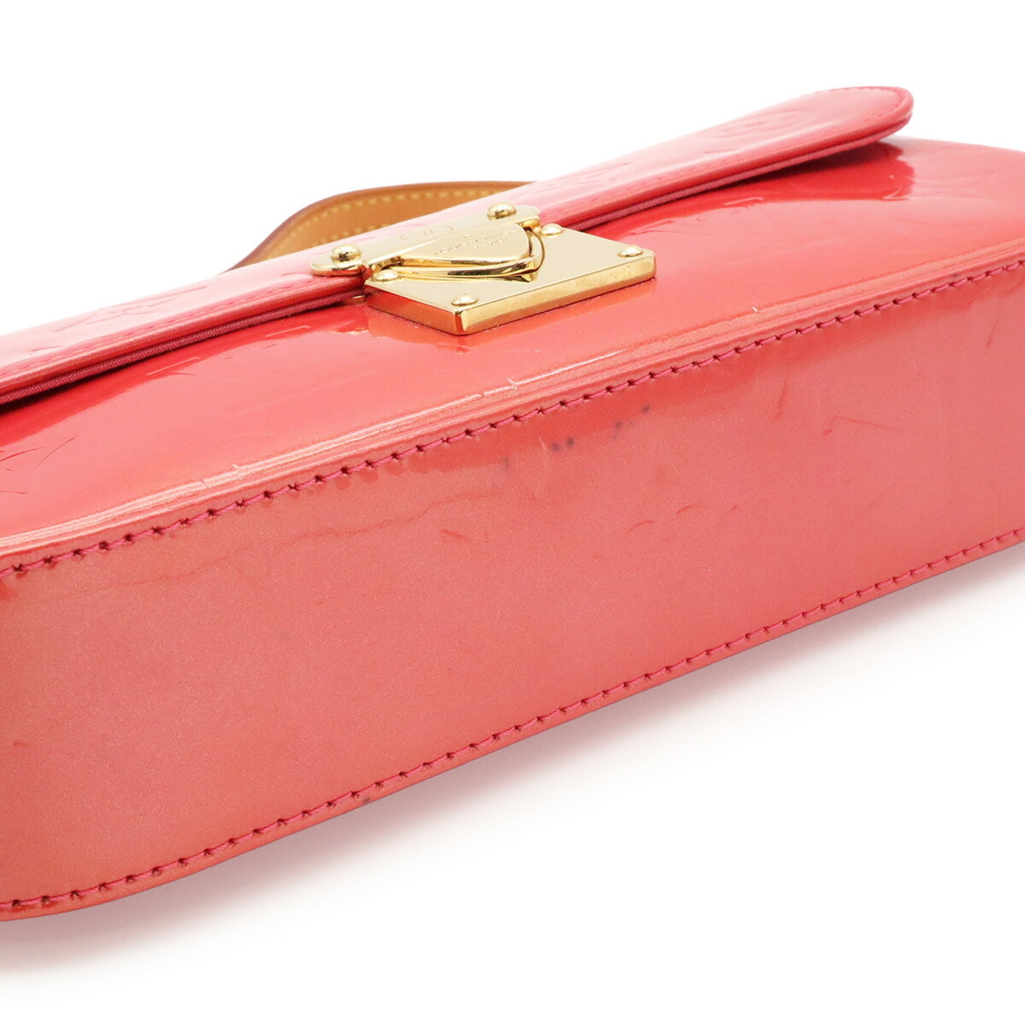 Louis Vuitton Monogram Vernis Framboise Leather Handbag Pochette (Pre-Owned)