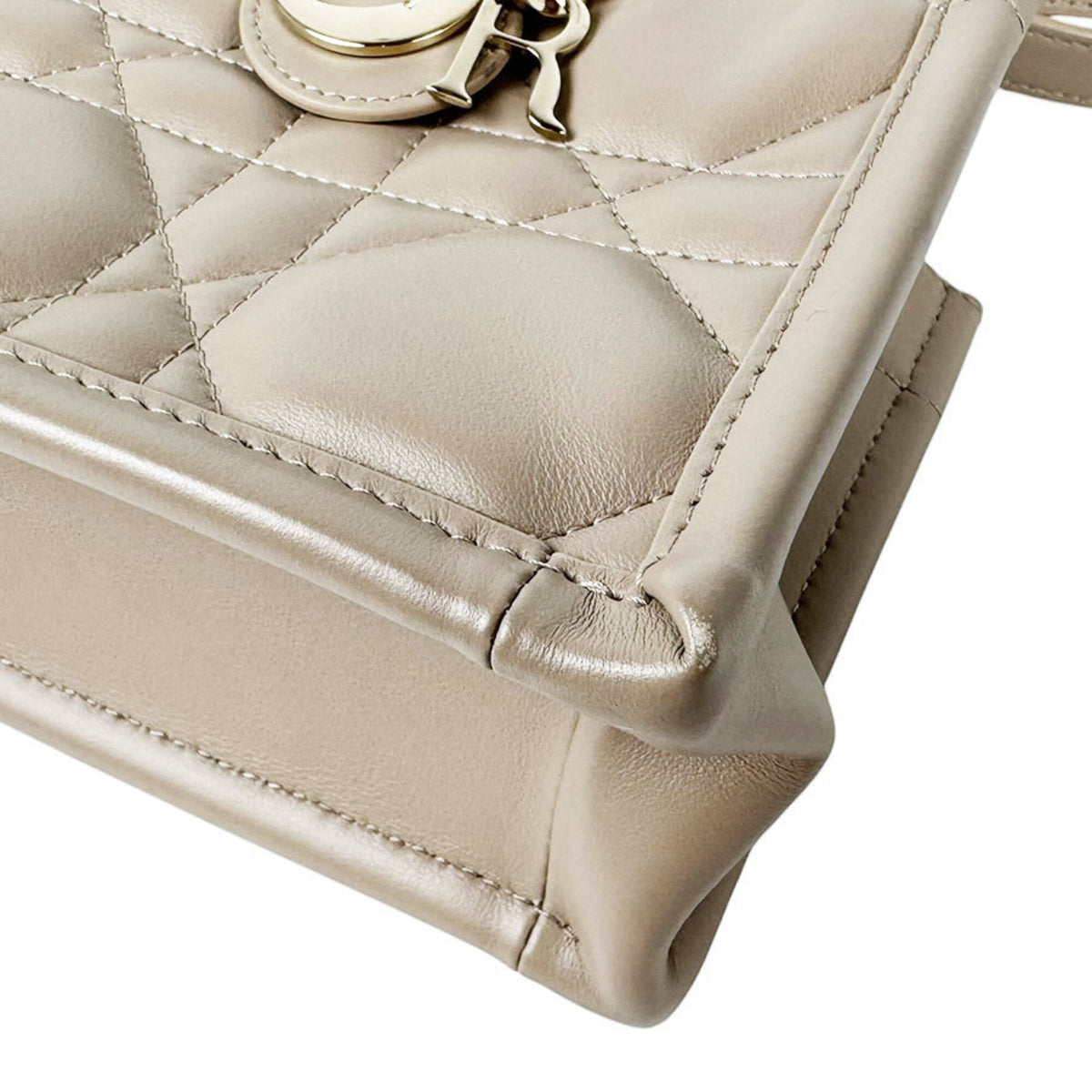 Christian Dior Beige Leather Handbag Shoulder Bag (Pre-Owned)