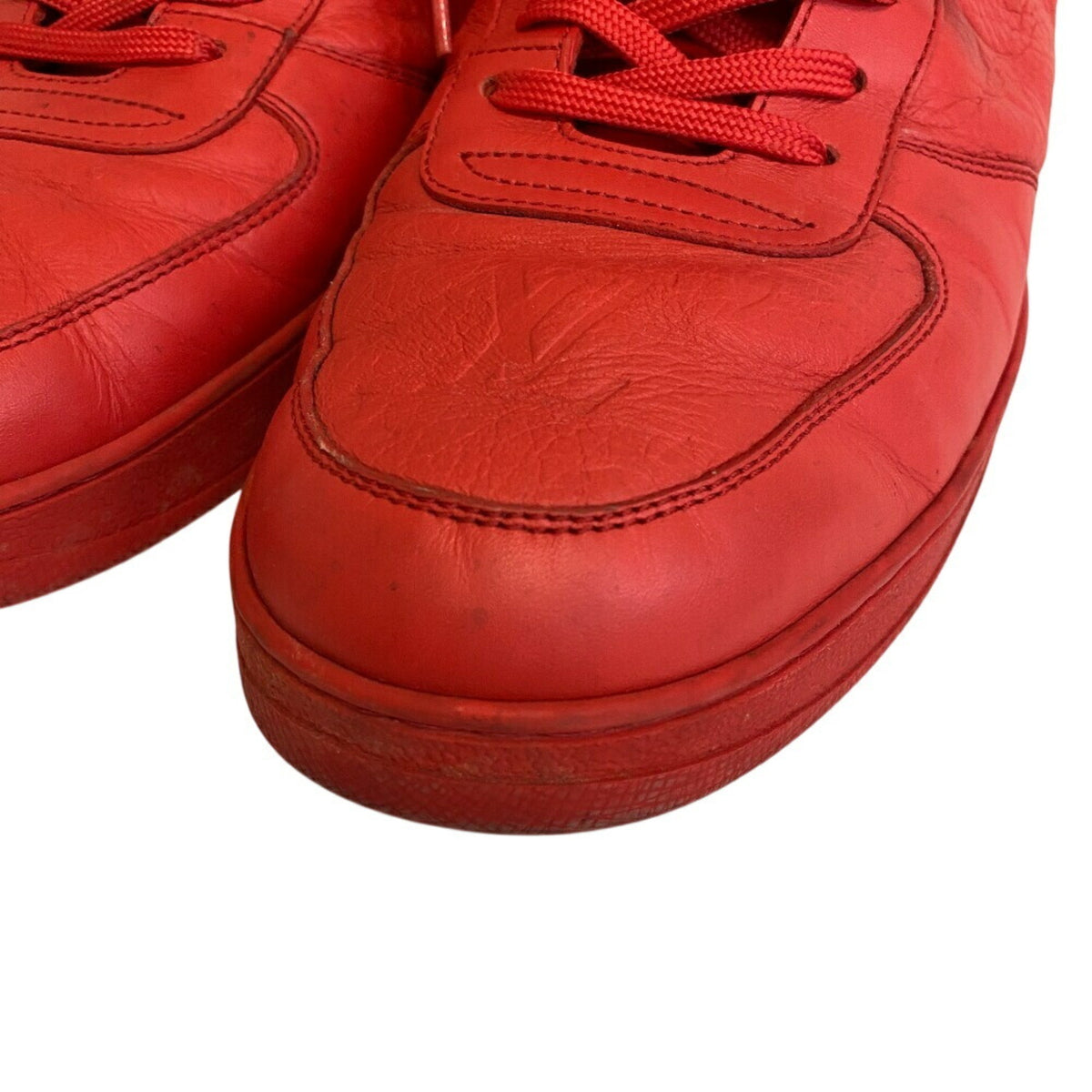 Louis Vuitton Red Color Sneakers (Pre-Owned)