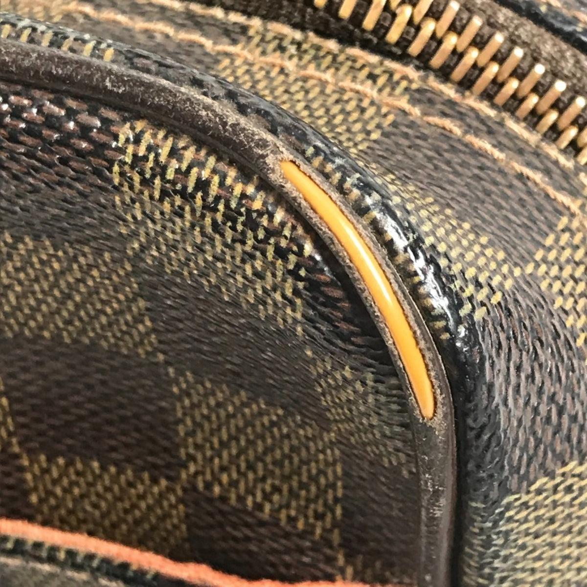 Louis Vuitton Brown Monogram Canvas Handbag Tote Bag (Pre-Owned)