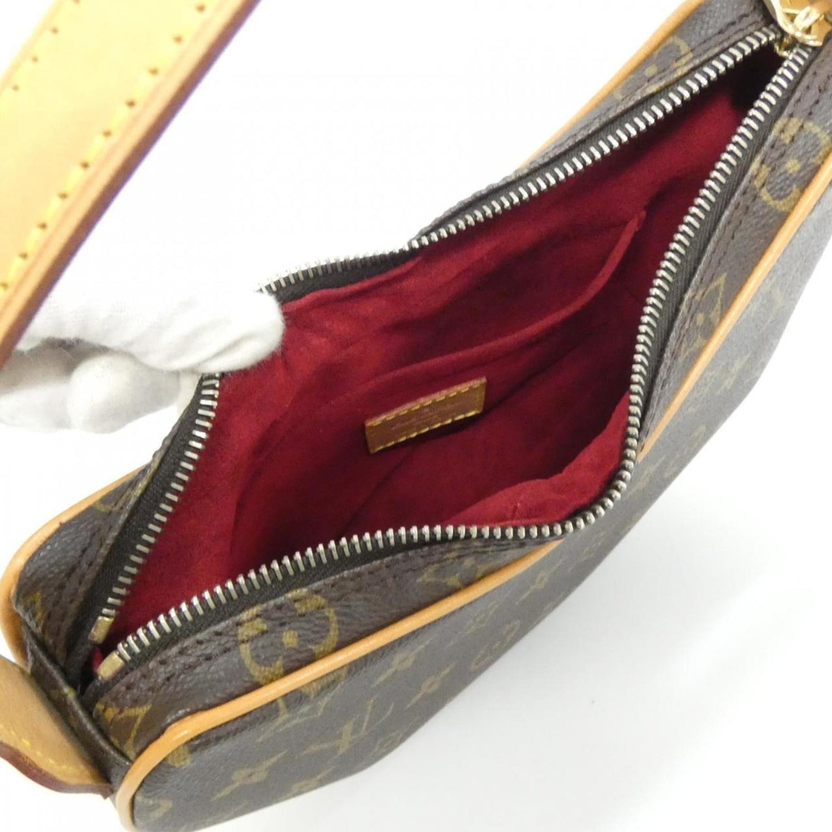 Louis Vuitton Marron Coated Canvas Pochette Shoulder Bag (Pre-Owned)