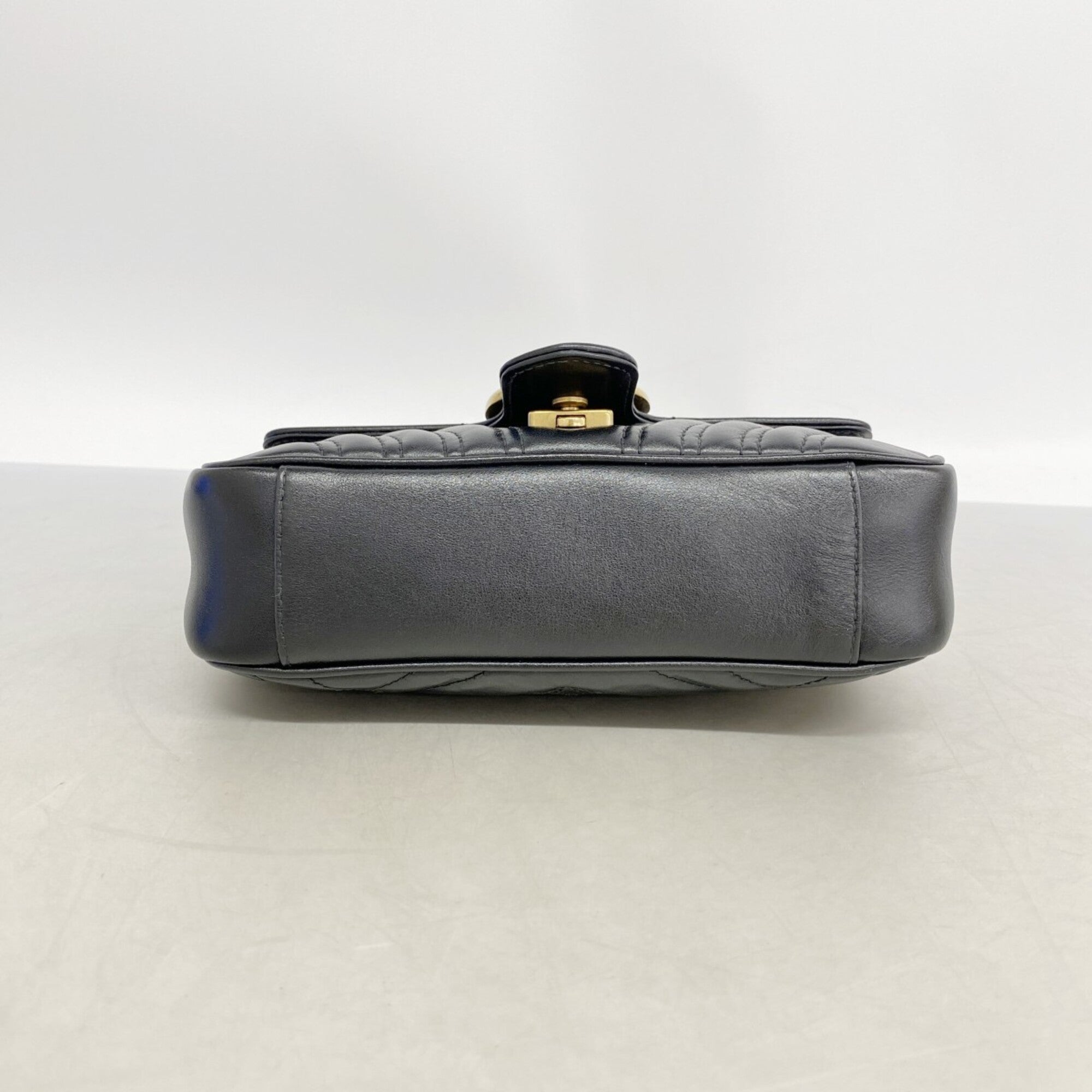 Gucci Black Leather Shoulder Bag (Pre-Owned)
