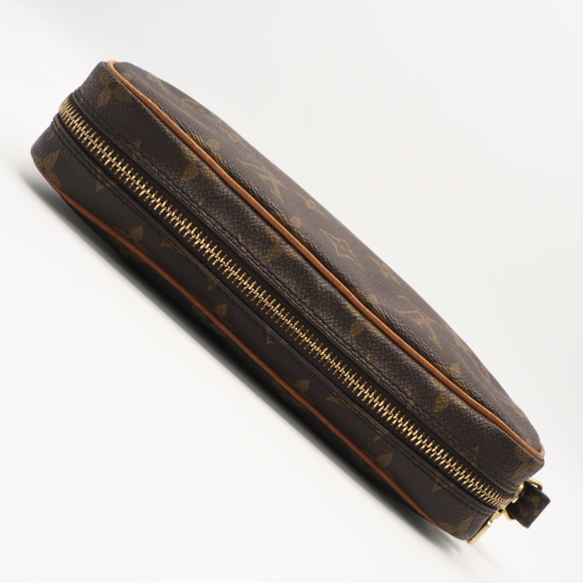 Louis Vuitton Beige Brown Coated Canvas Leather Clutch Bag (Pre-Owned)
