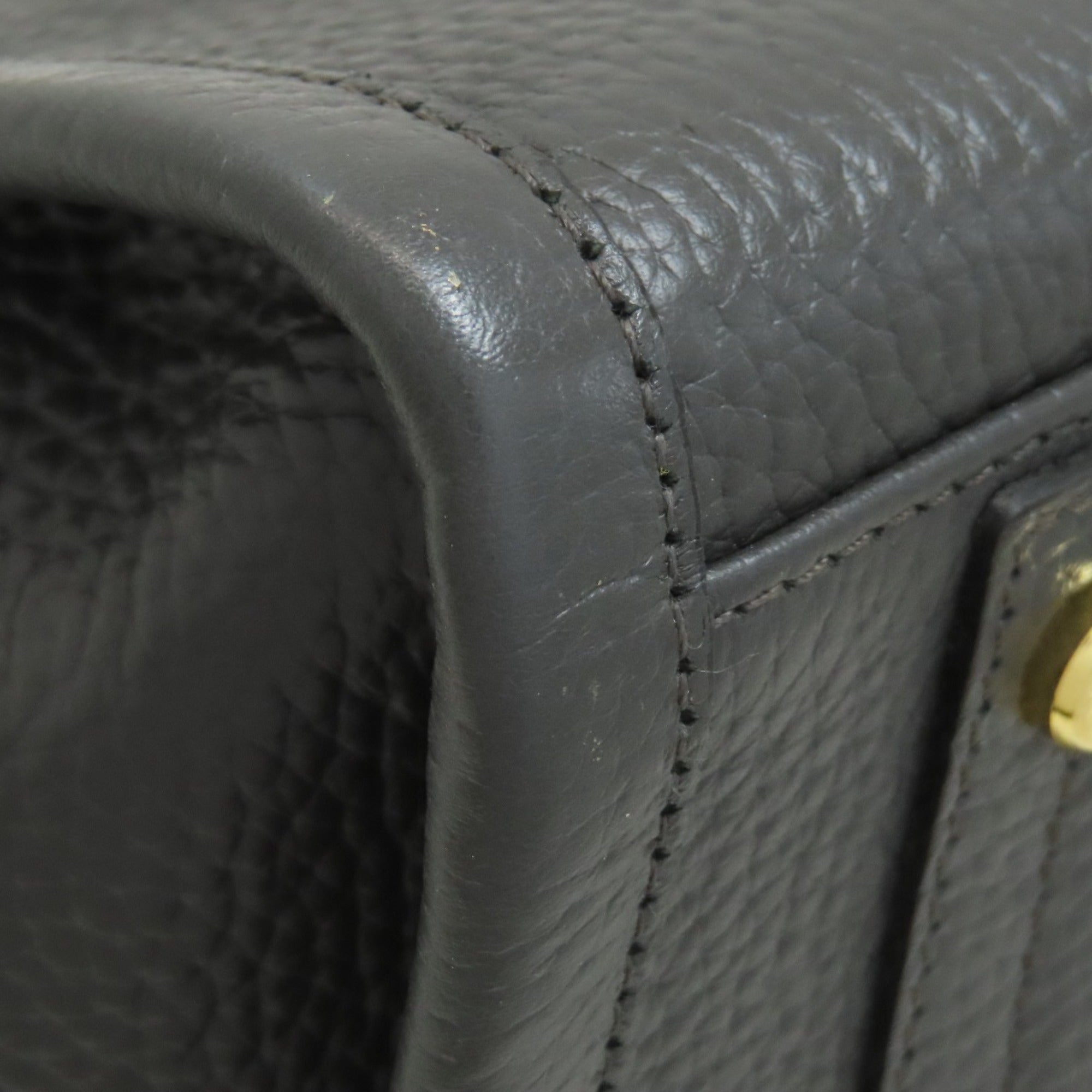 A.D.M.J Gray Leather Handbag (Pre-Owned)