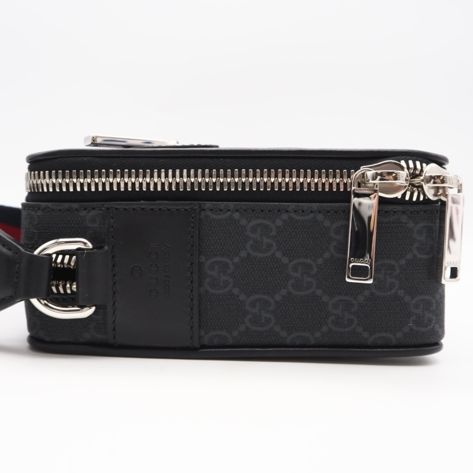 Gucci Gray Navy Red Color Gg Supreme Leather Shoulder Bag (Pre-Owned)