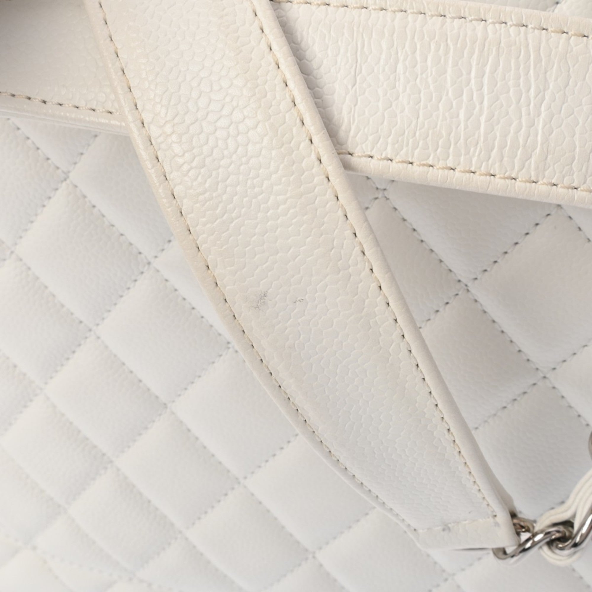 Chanel Black White Caviar Leather Tote Bag (Pre-Owned)