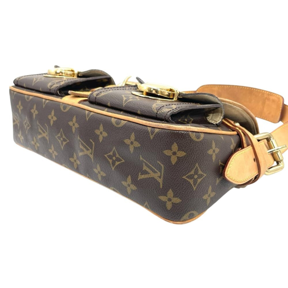 Louis Vuitton Brown Monogram Shoulder Bag (Pre-Owned)