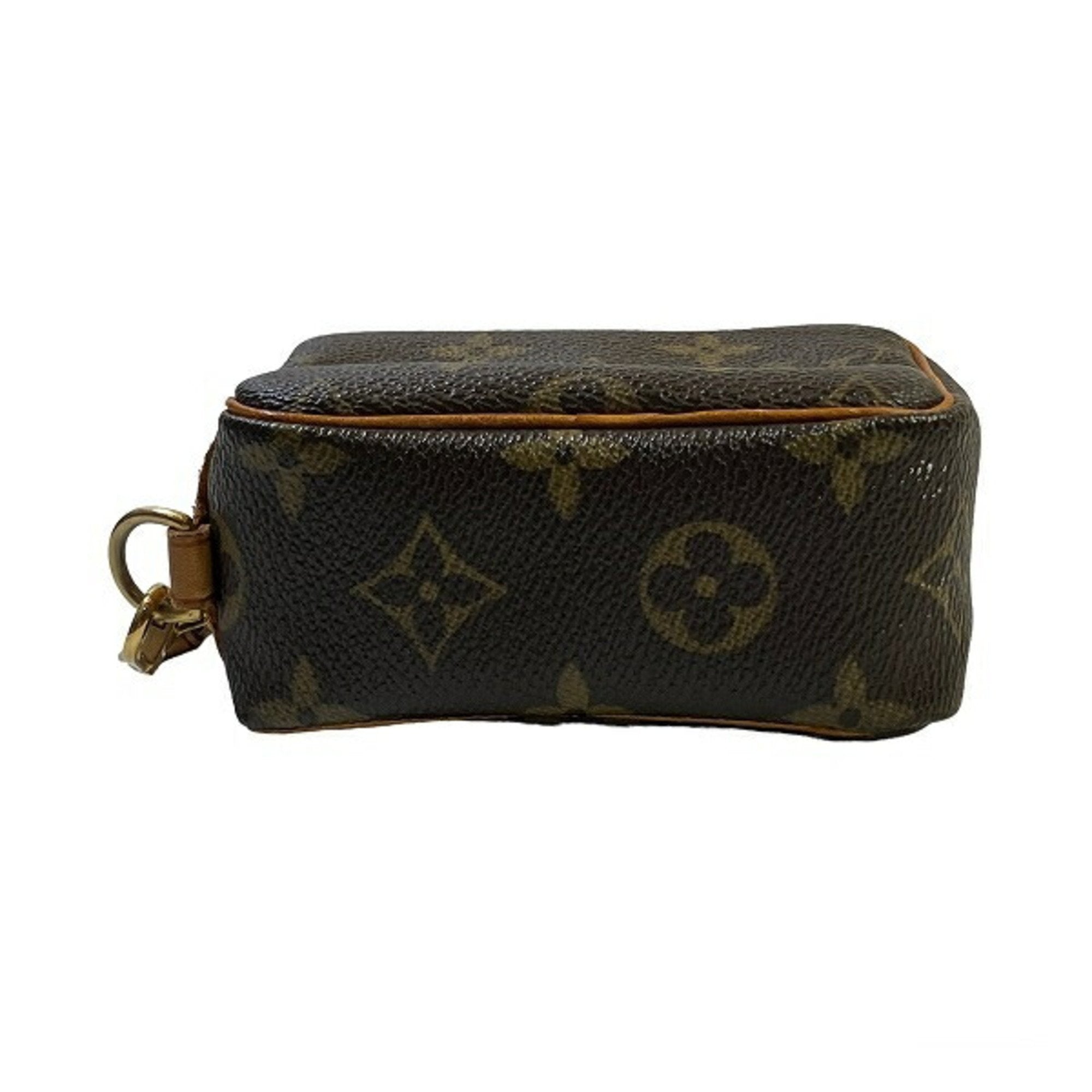 Louis Vuitton Brown Pouch (Pre-Owned)