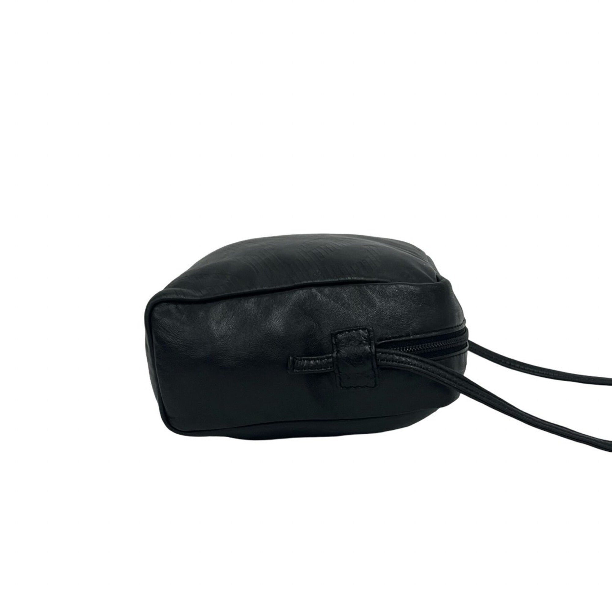 Loewe Black Leather Pochette Shoulder Bag (Pre-Owned)