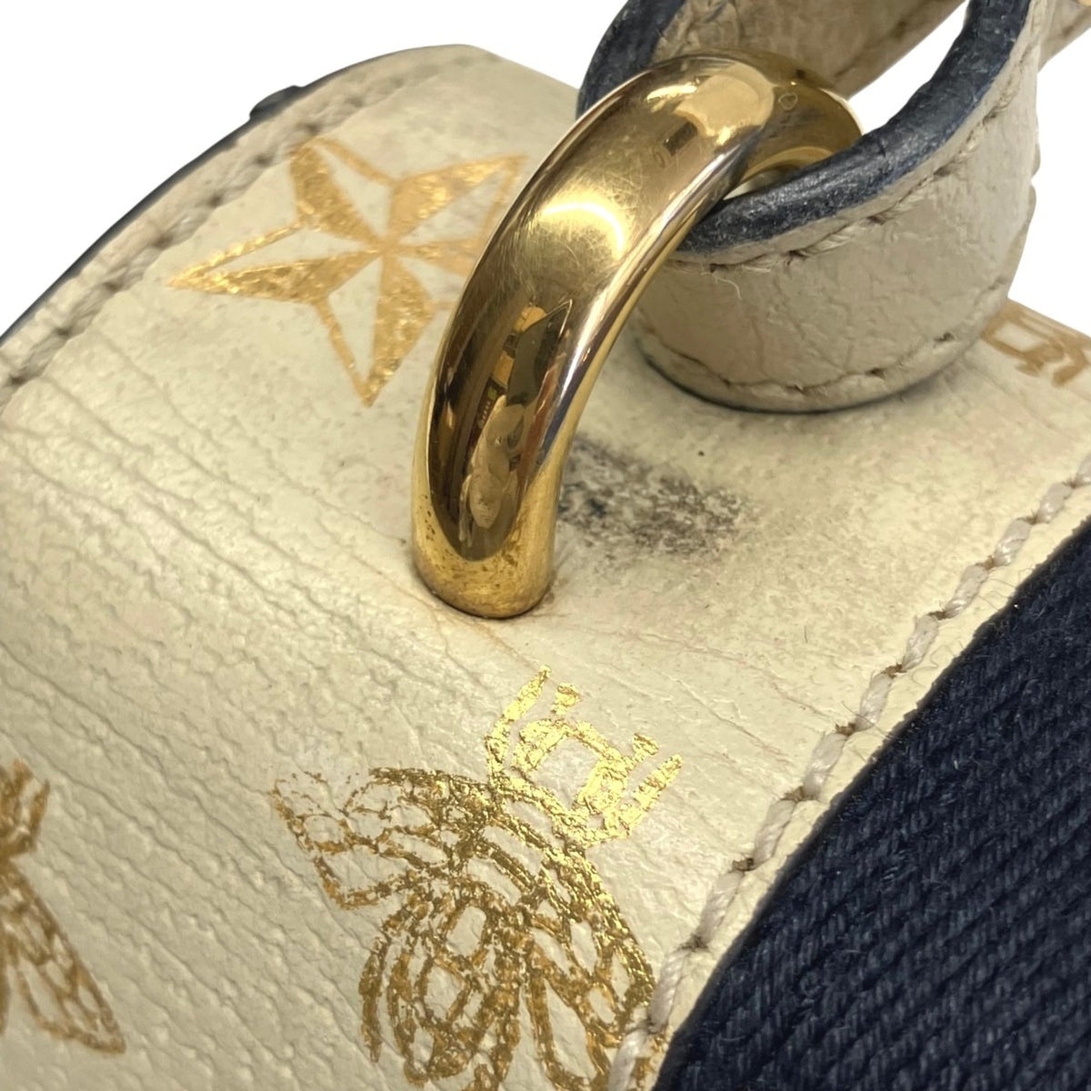Gucci Ivory Leather Shoulder Bag (Pre-Owned)