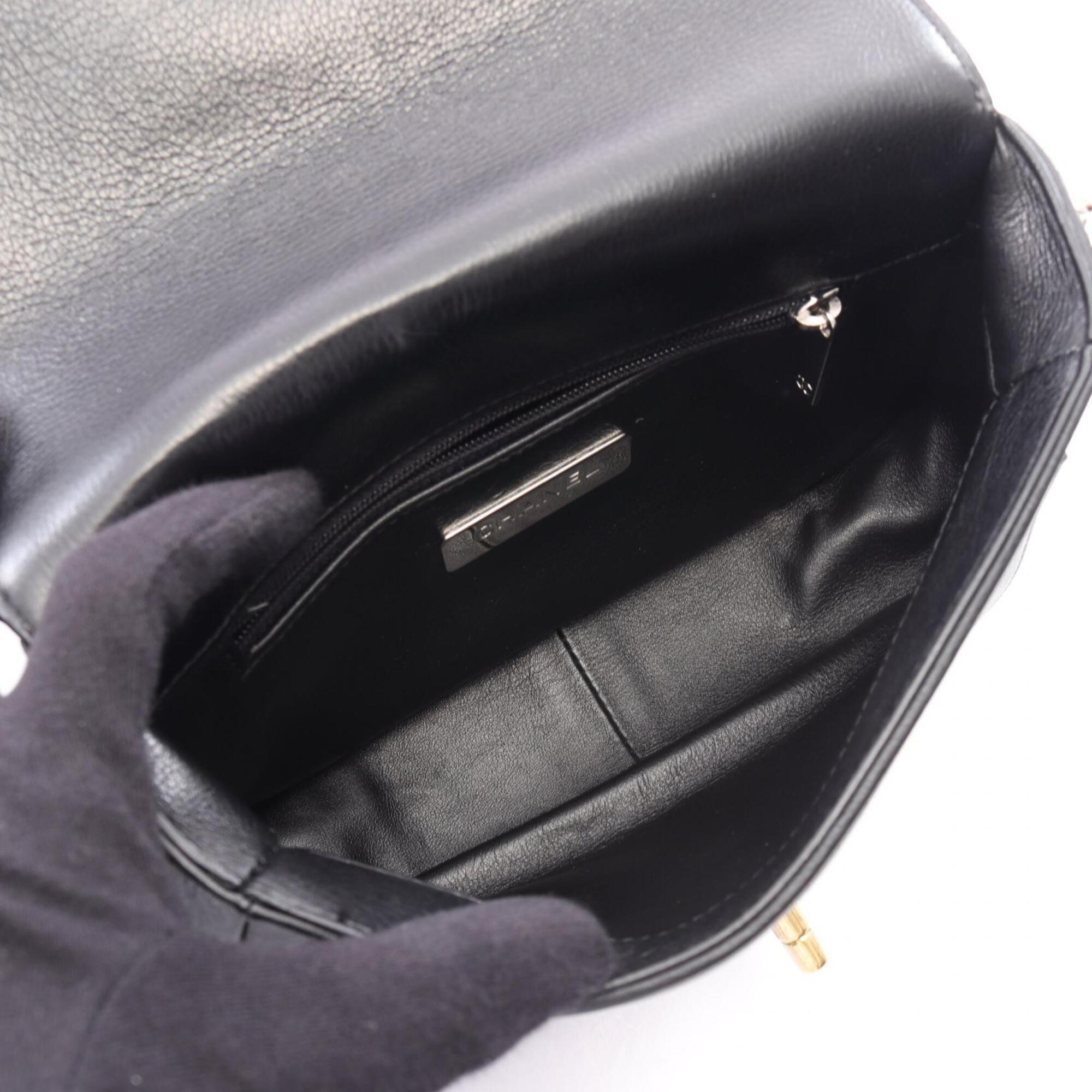 Chanel Black Leather Handbag Shoulder Bag (Pre-Owned)