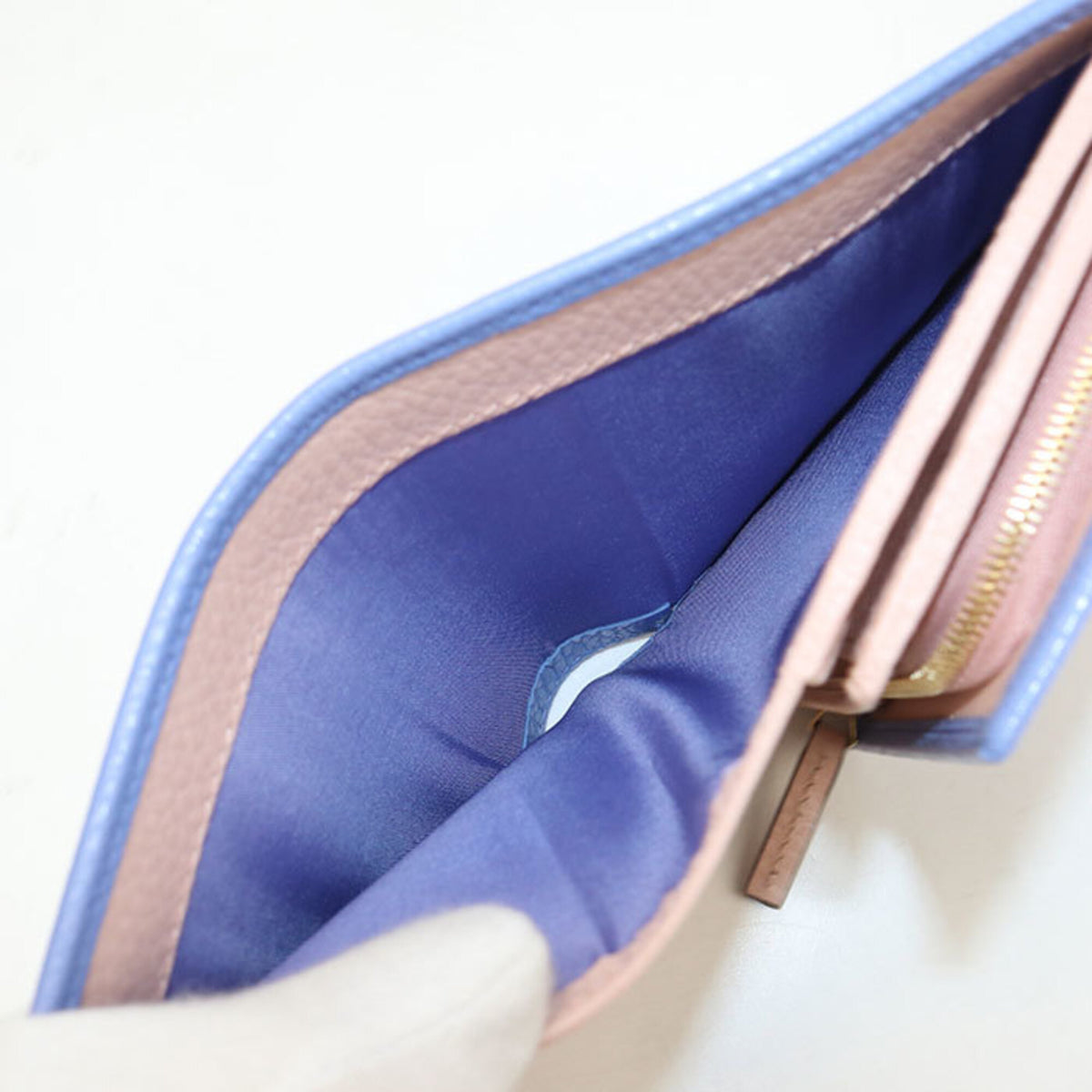 Gucci Blue Leather Wallet (Bi-Fold) (Pre-Owned)