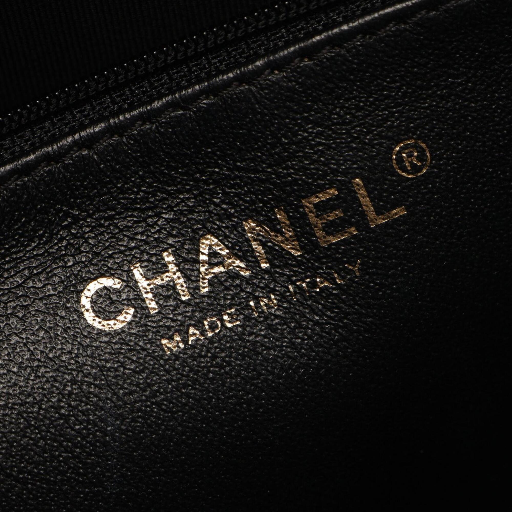 Chanel Black Grained Calfskin Handbag Tote Bag (Pre-Owned)