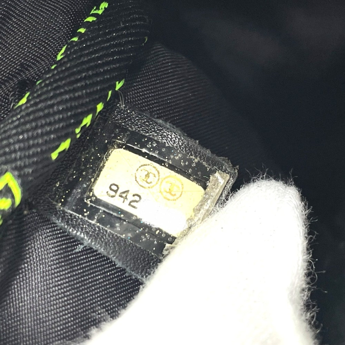 Chanel Black Cloth Pouch (Pre-Owned)