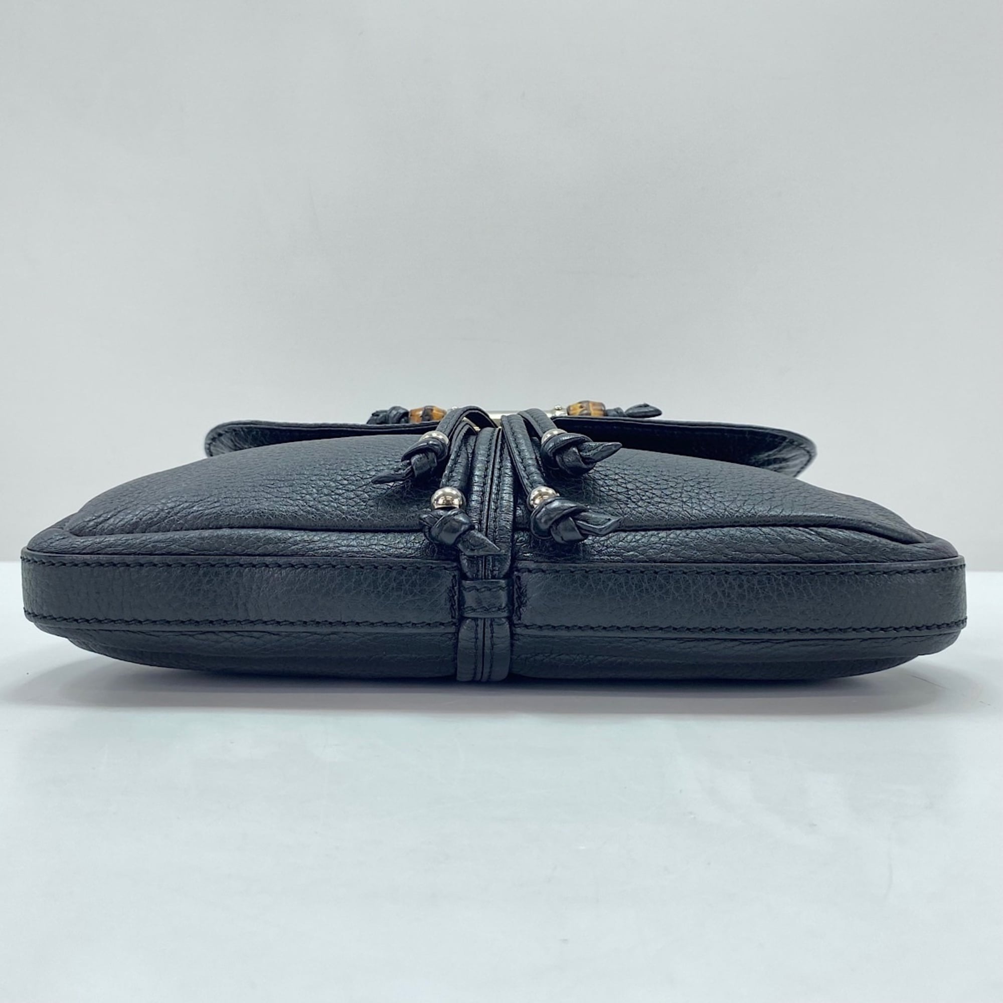 Gucci Bamboo Black Shoulder Bag (Pre-Owned)
